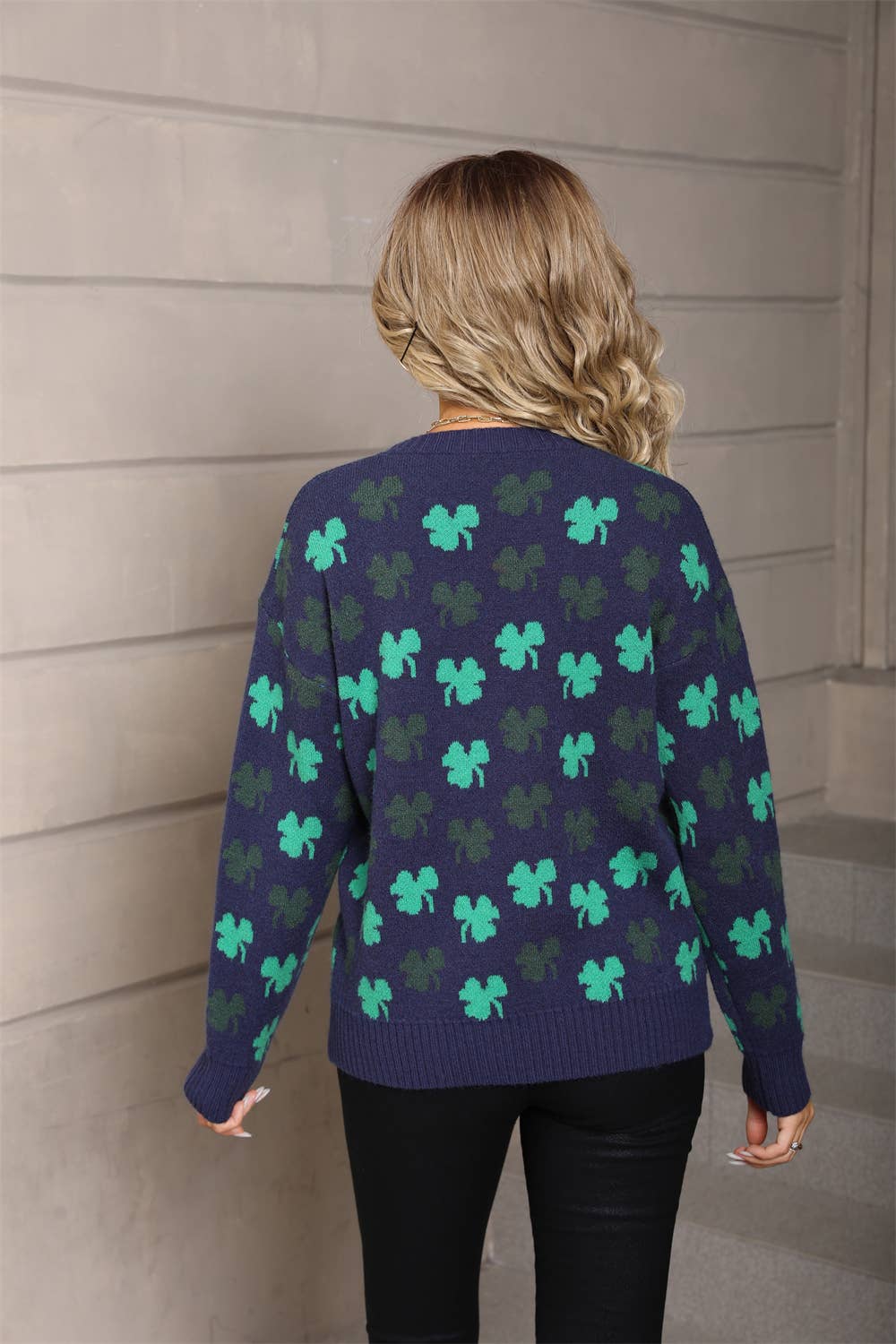 Trendy four-leaf clover jacquard knitted sweater