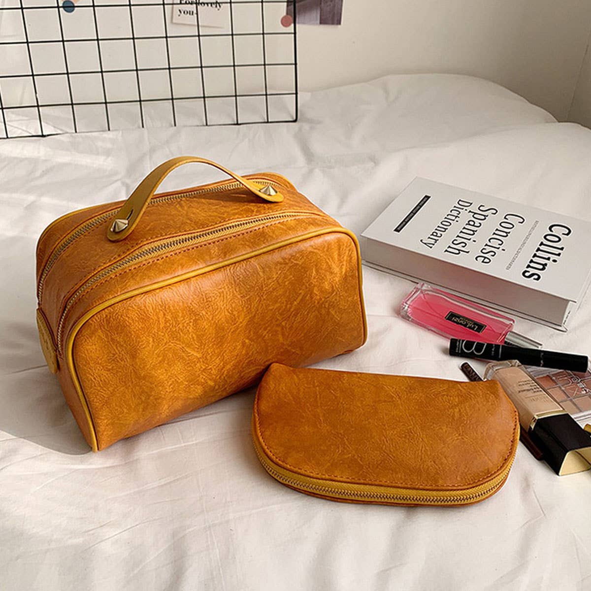 NEW LARGE CAPACITY MOTHER-AND-CHILD COSMETIC BAG_CWAB4490