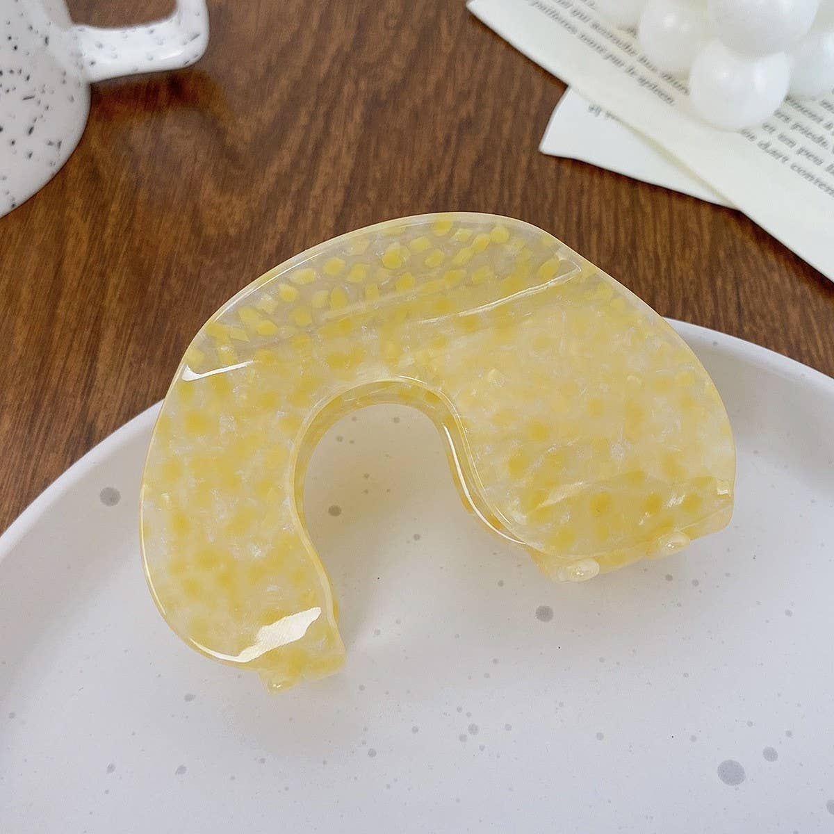 Elegant Acetate Hair Claw, Back Bun Shark Clip_CWAHA1594