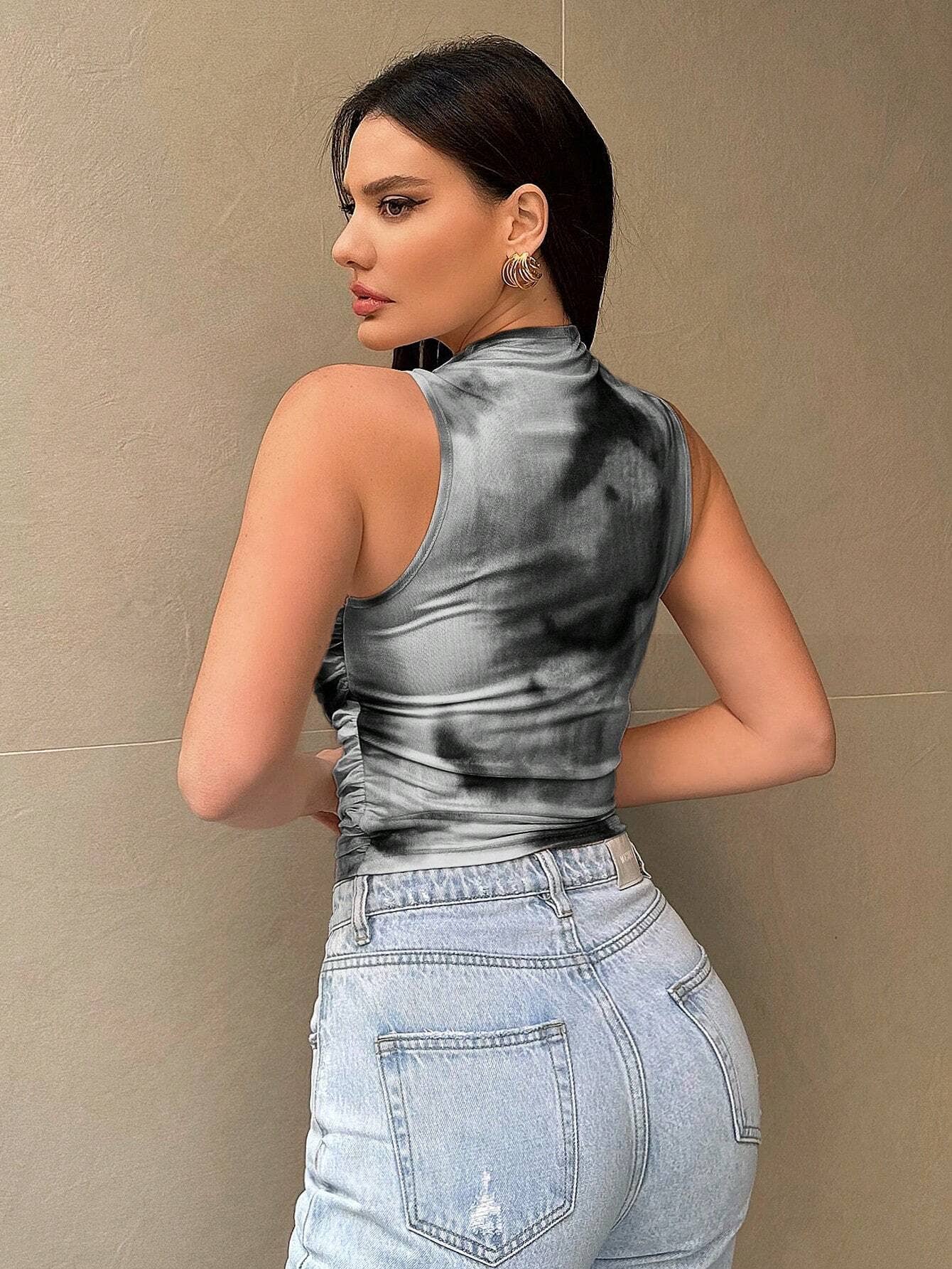 Gradient Print Short Sleeveless Slim-Fit Vest