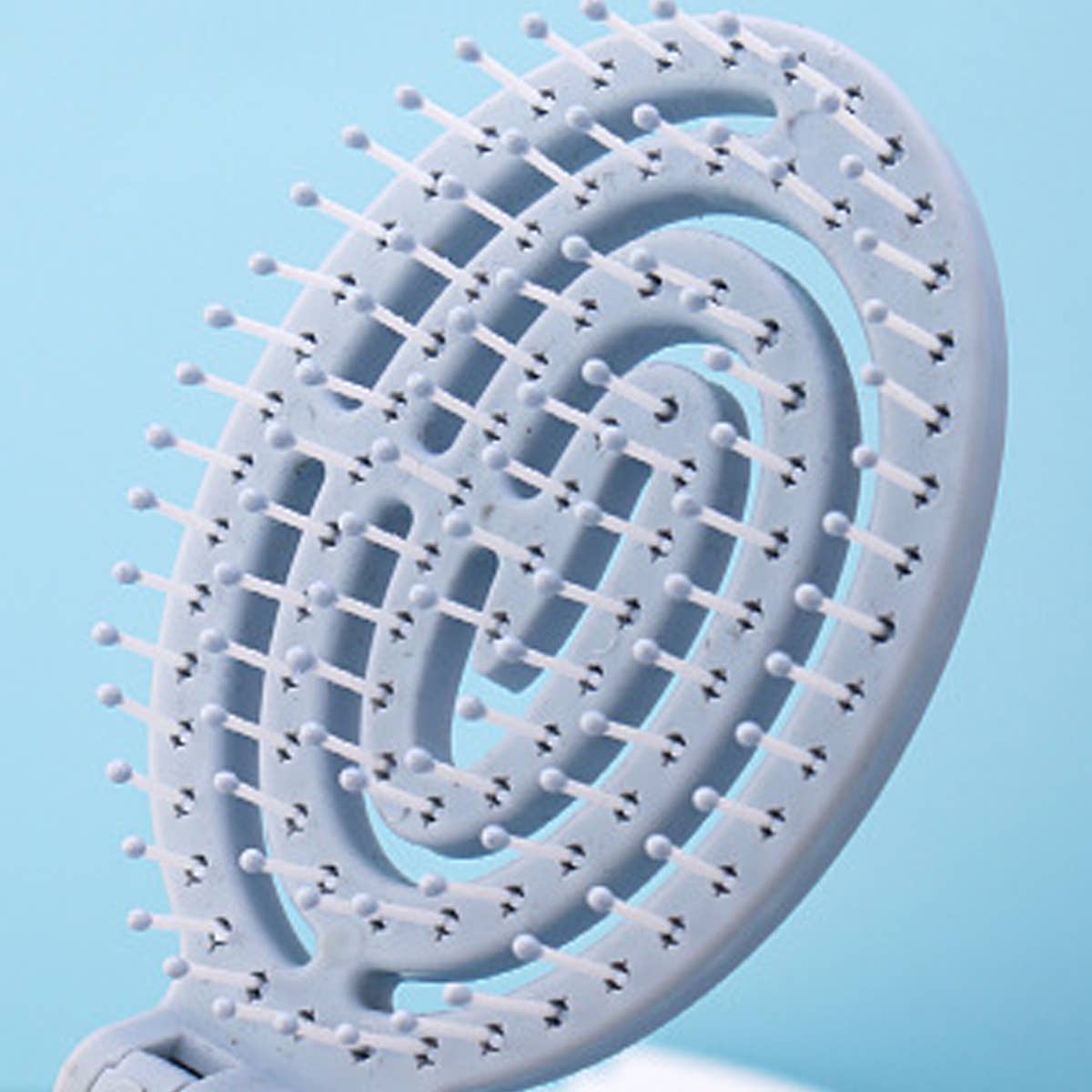 CUTE CARTOON PORTABLE FOLDING COMB