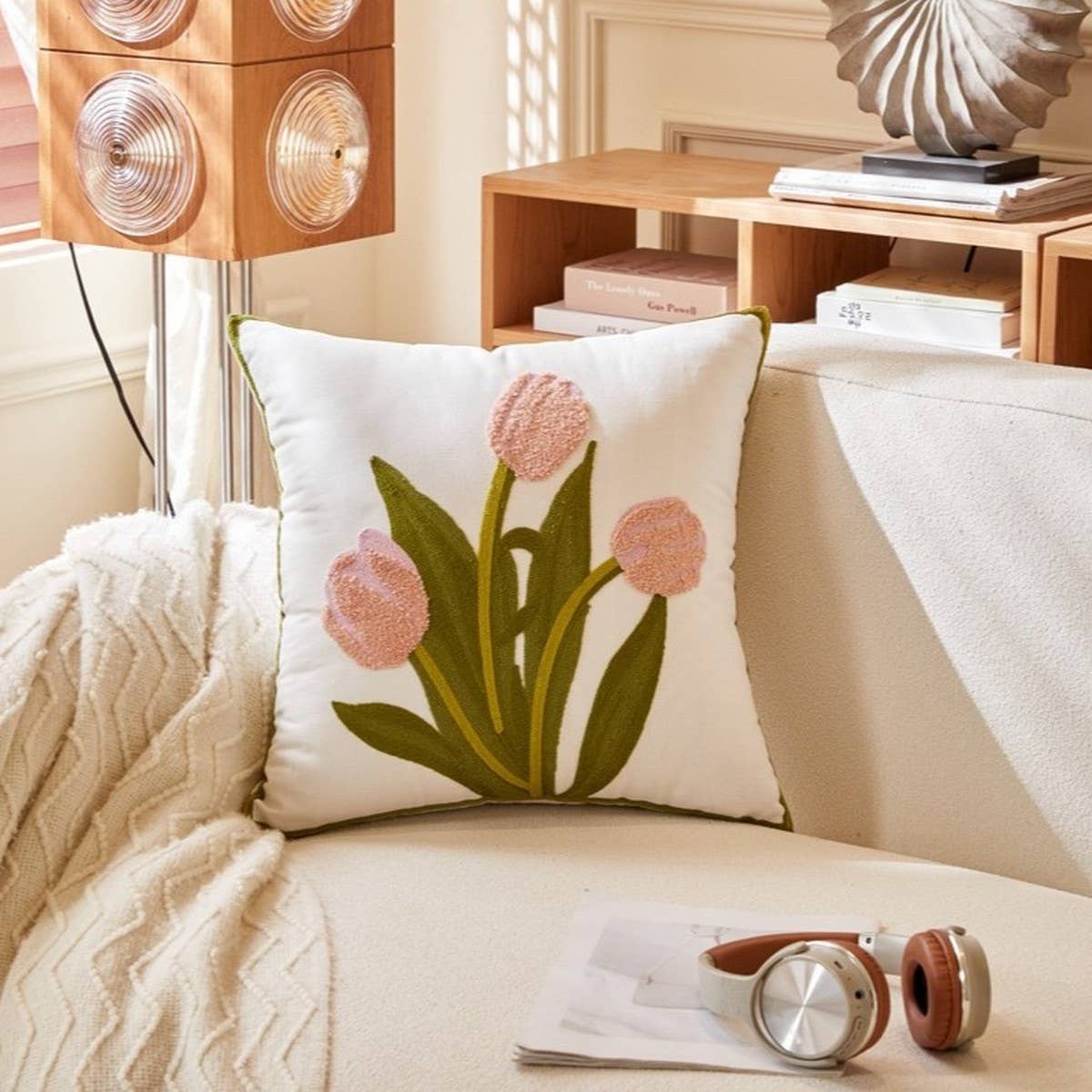 DAISY FLORAL TUFTED PILLOW COVER COTTAGE CHIC DECOR_CWMM7686