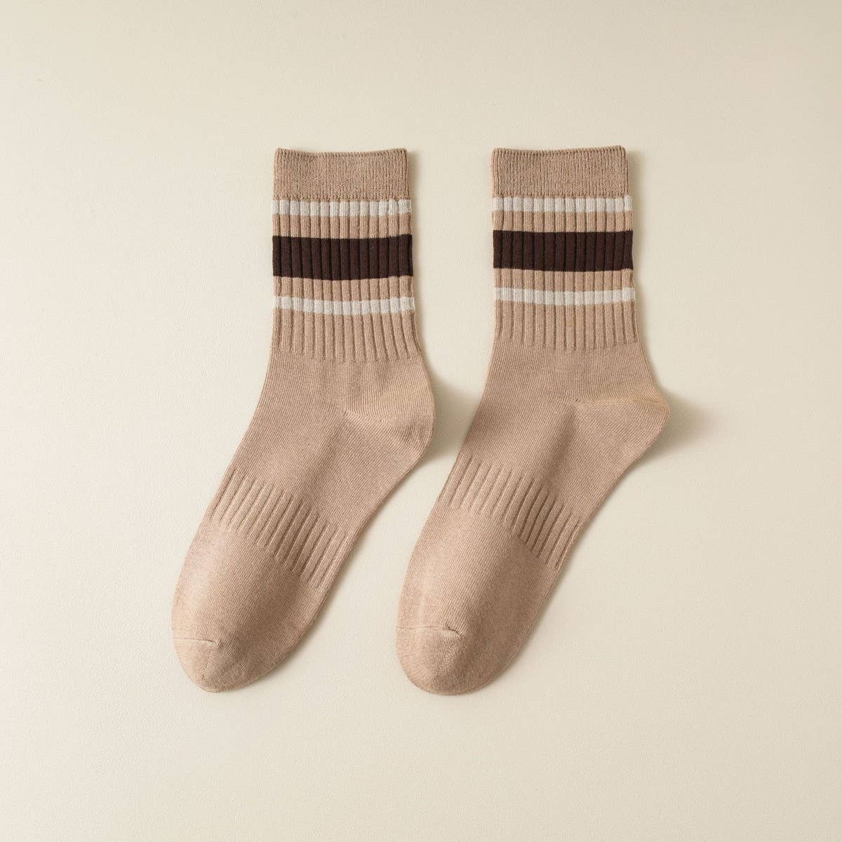 NEW VERSATILE STRIPED SPORTS COTTON MID-CALF SOCKS_CWMS1354