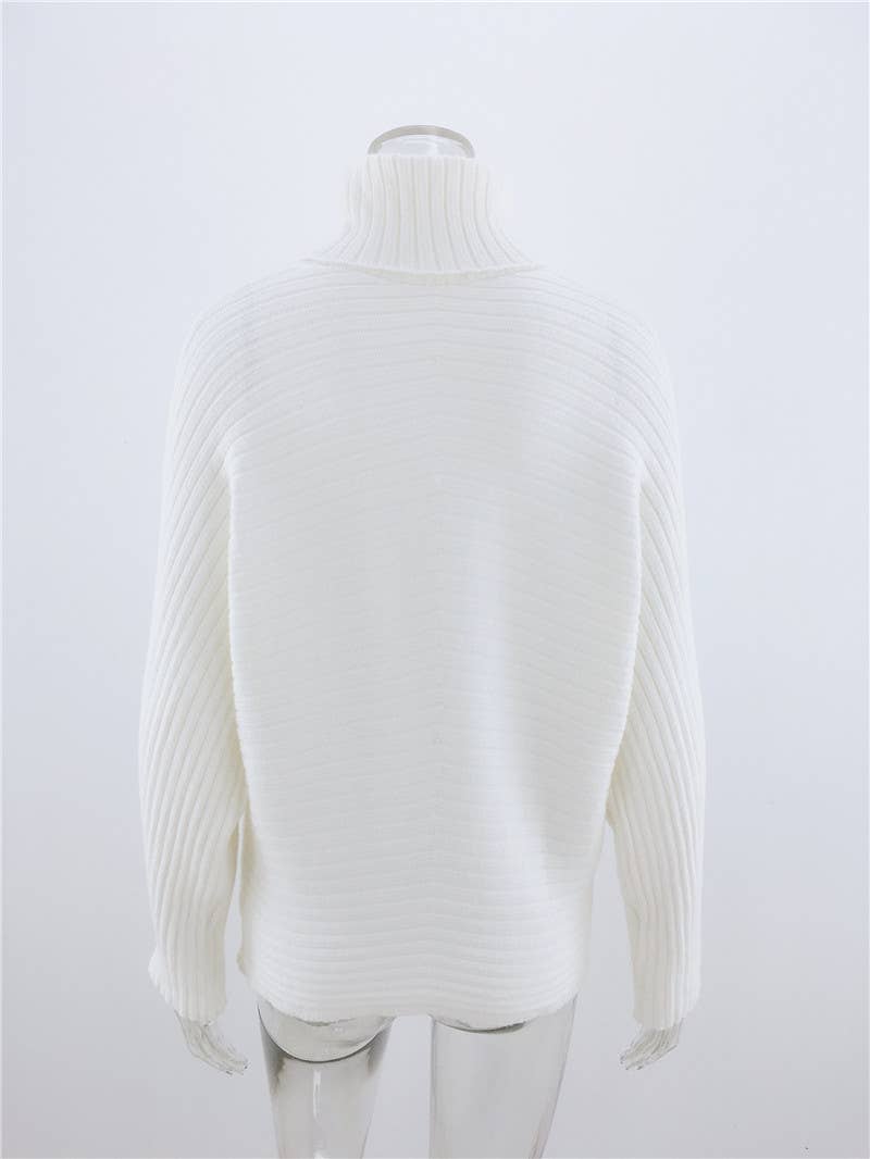 STYLISH LOOSE-FITTING SOLID TURTLENECK SWEATER
