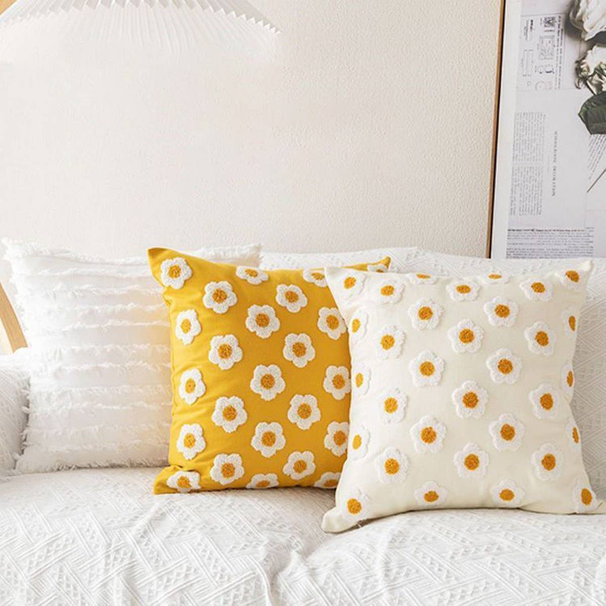 Daisy Flower Pillow with Insert for Sofa/Bed Decor