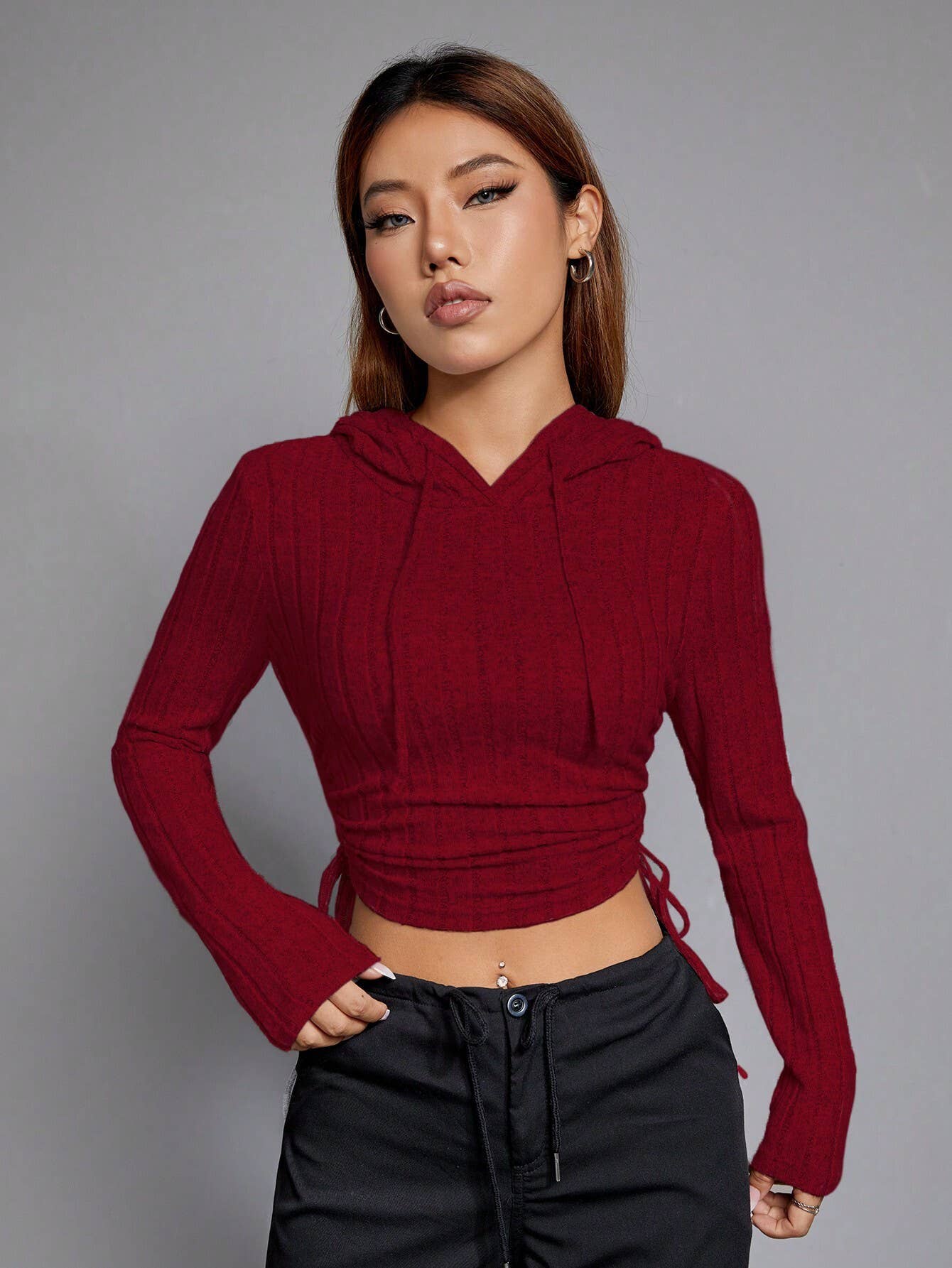 SLIM WINE RED SHORT HOODED SHORT TOP