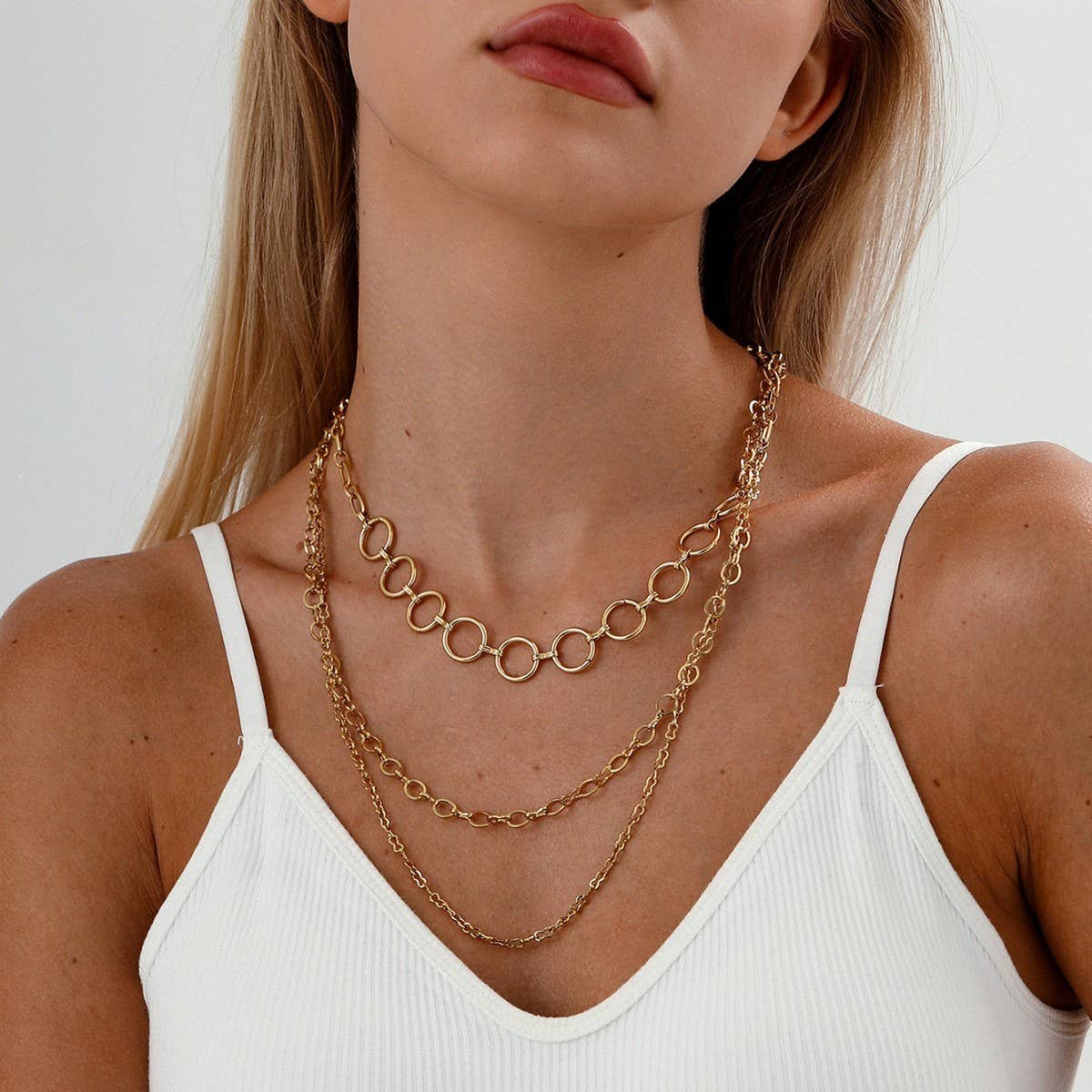 MULTI-LAYERED 18K THREE-LAYER NECKLACE