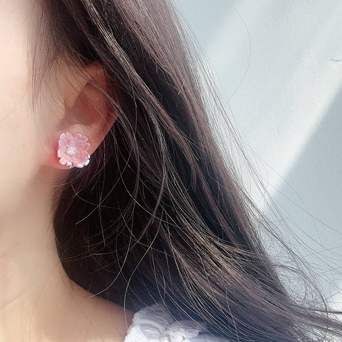 SWEET AND VERSATILE FLOWER EARRINGS FOR GIRLS