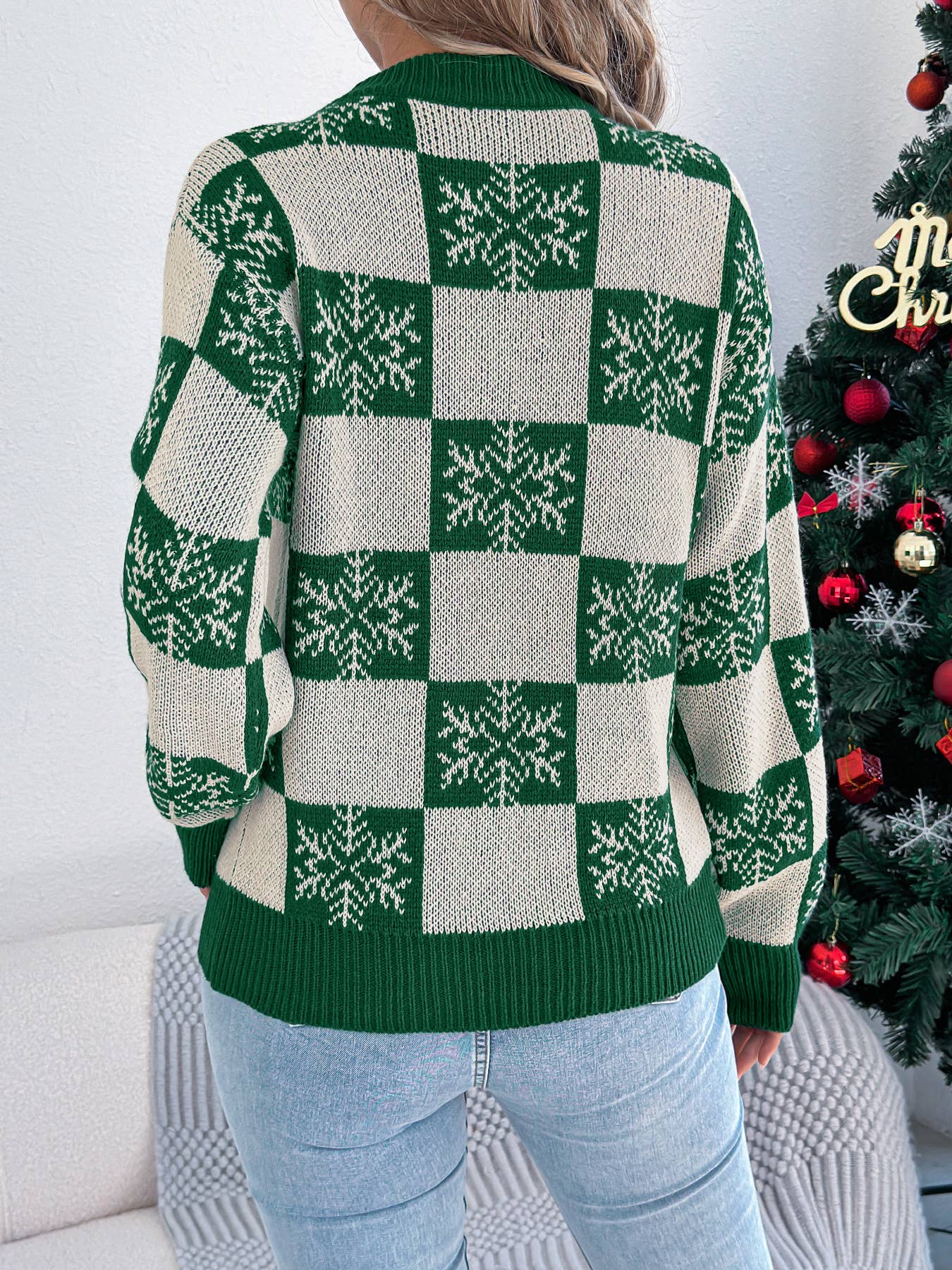 Snowflake checkered lantern long-sleeved sweater