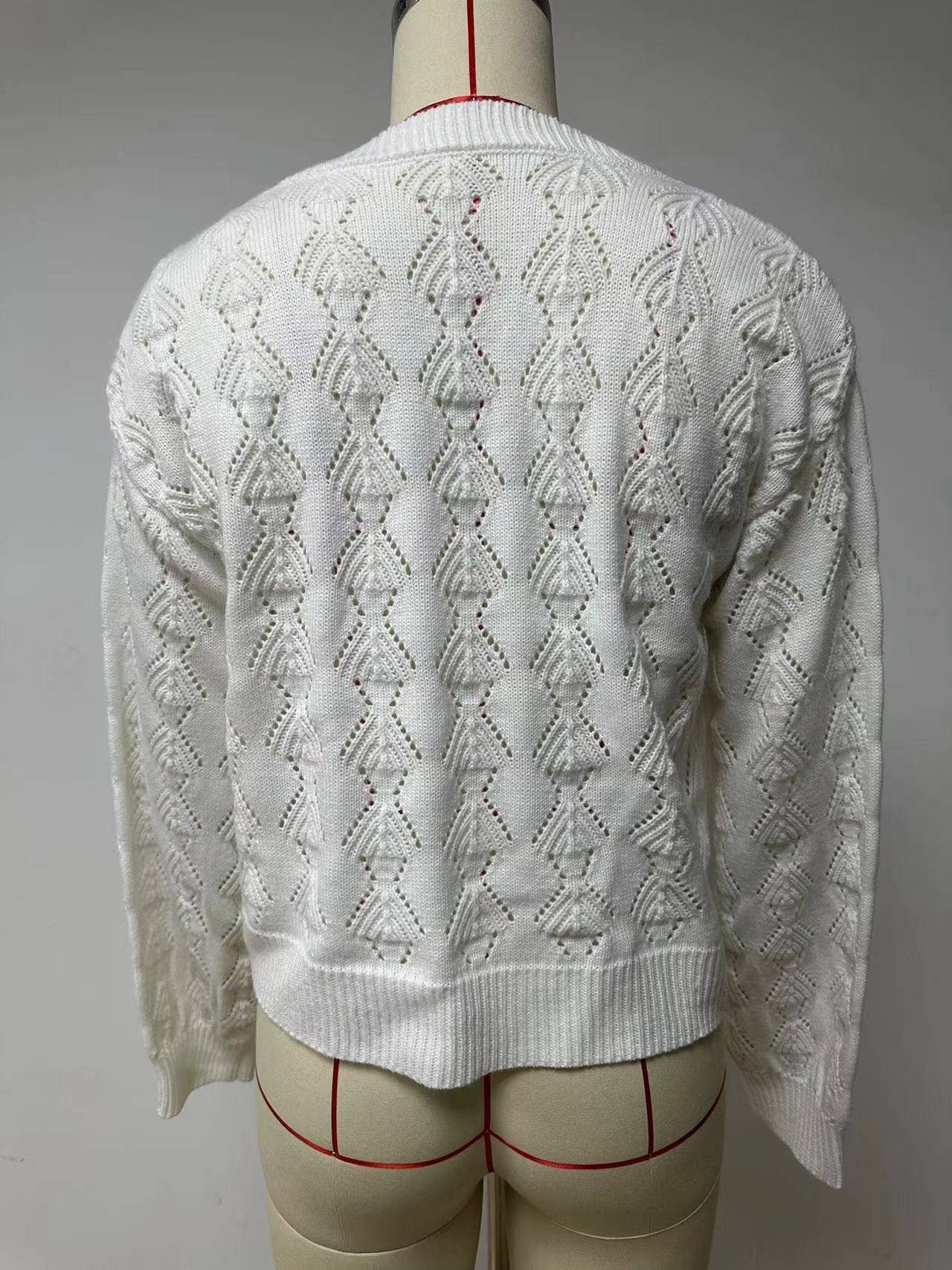 LONG SLEEVE CROCHET V-NECK CARDIGAN