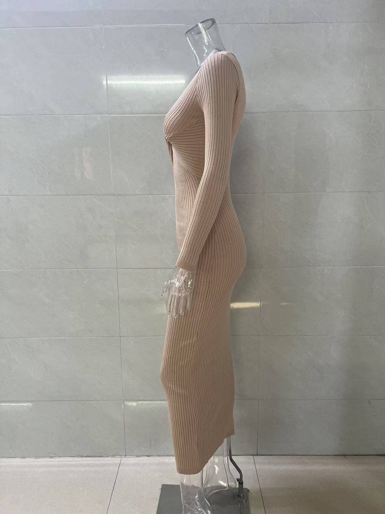 Pleated chests solid-color long-sleeved dress