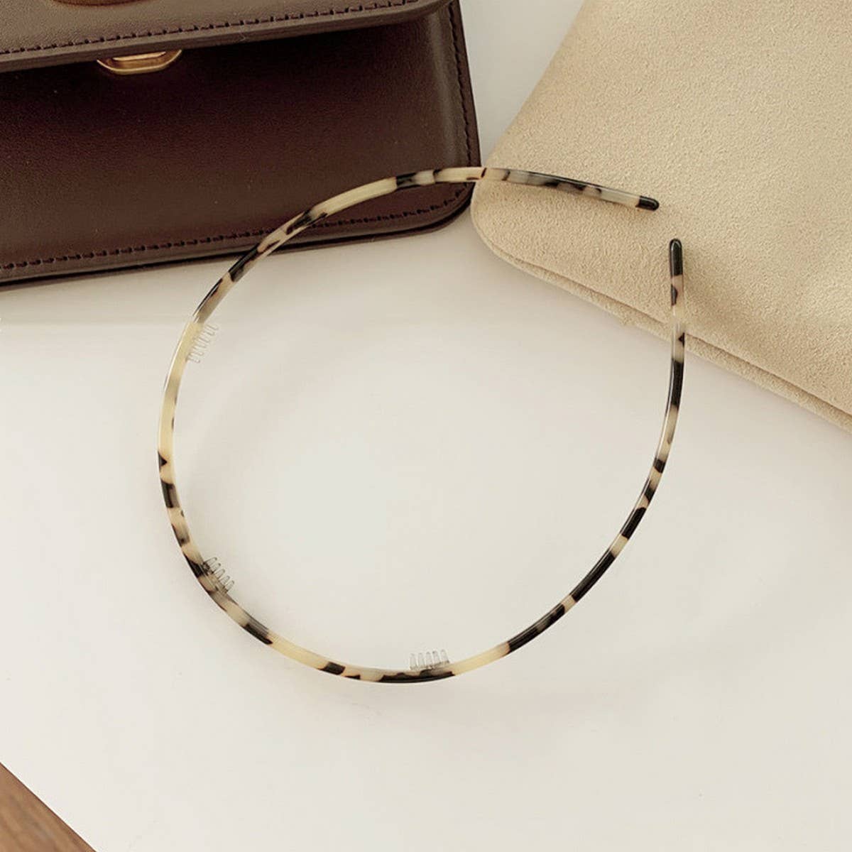 HIGH-END NON-SLIP THIN VERSATILE HEADBAND