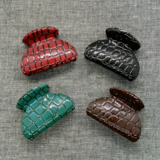 Vintage Glossy Two-Tone Croc PU Hair Claw
