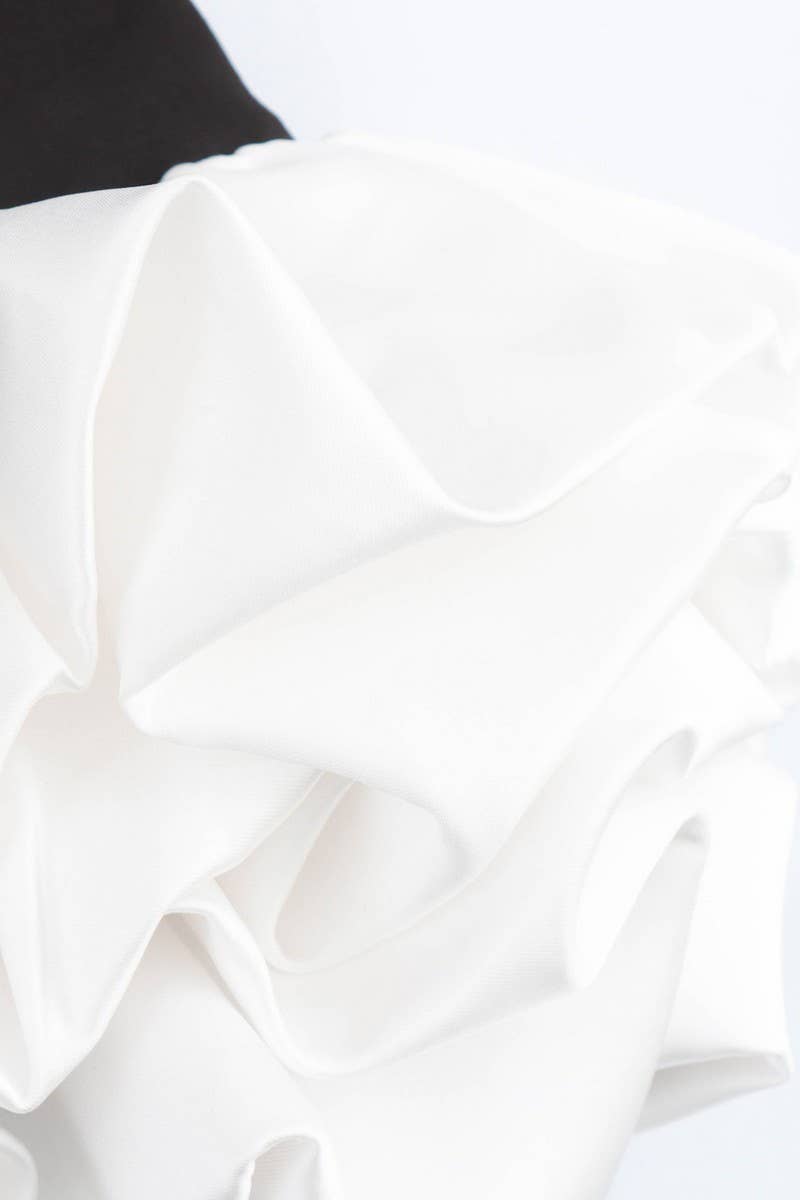 CWDSD6642_SLEEVELESS SHORT FITTED RUFFLE DRESS