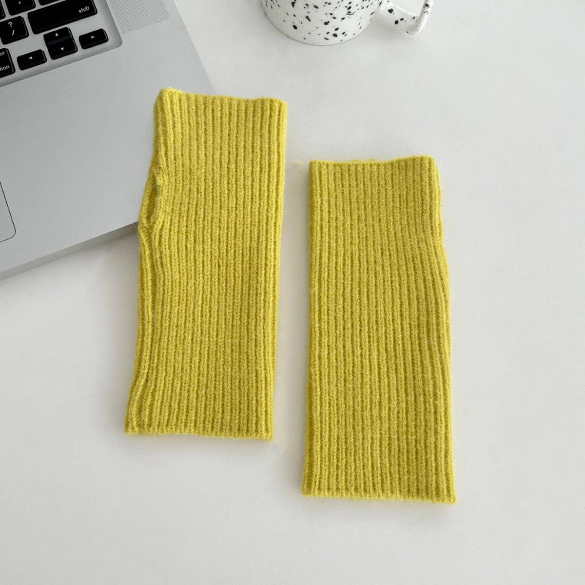 VERSATILE KNITTED WARM VERTICAL STRIPED GLOVES_CWAG0142