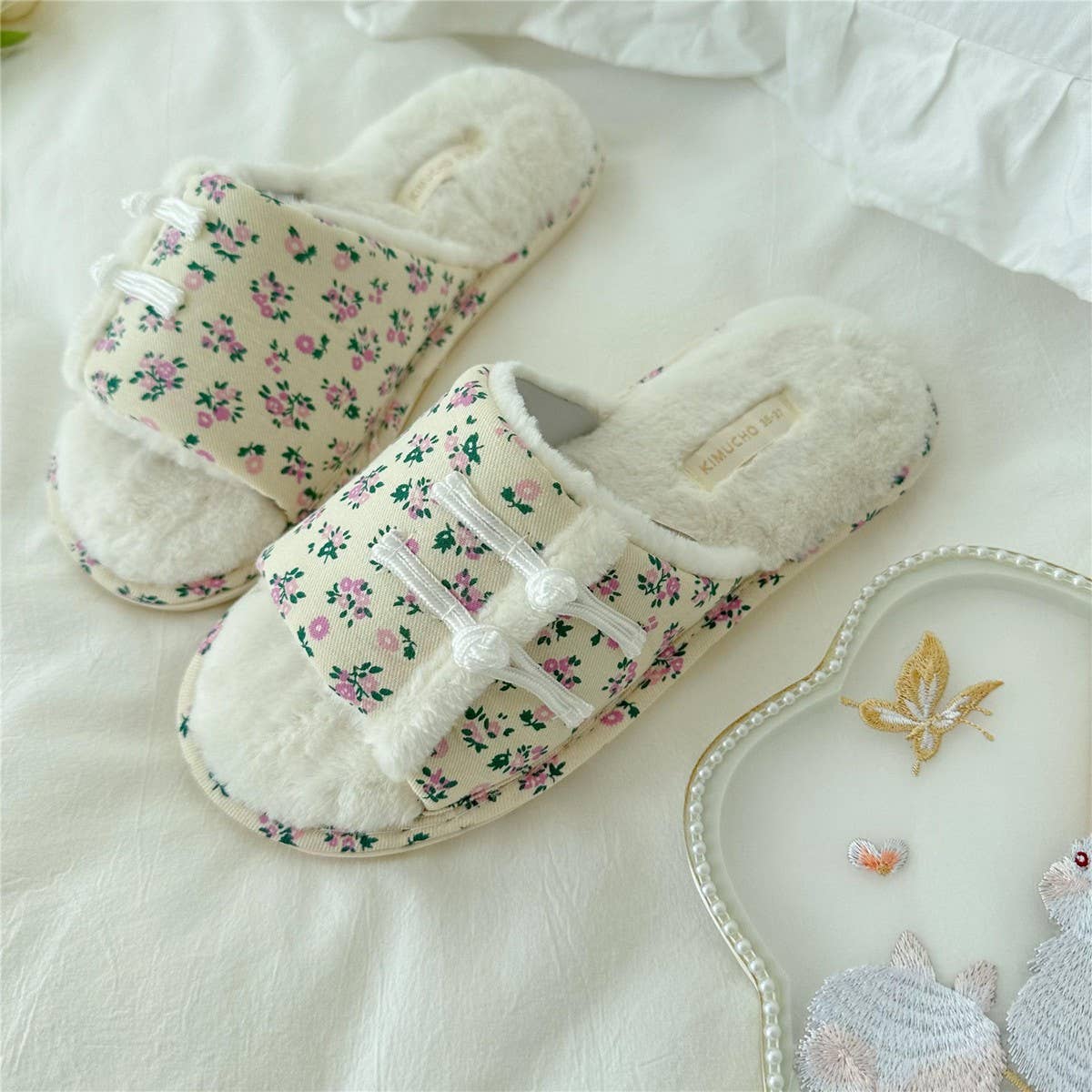 QIPAO BUTTONED WINTER OPEN-TOE HOME SLIPPERS_CWMM2988