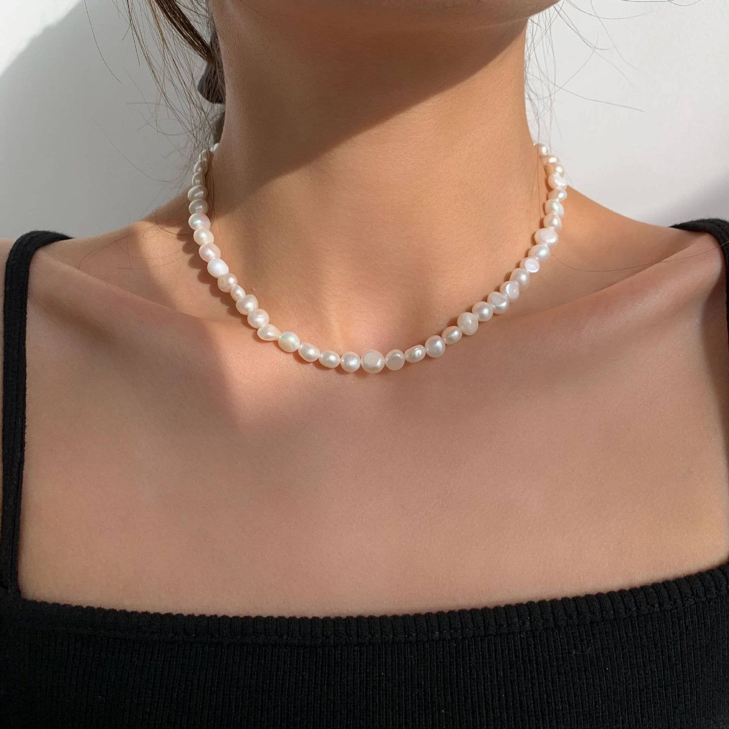 Fashionable Bahak freshwater pearl necklace