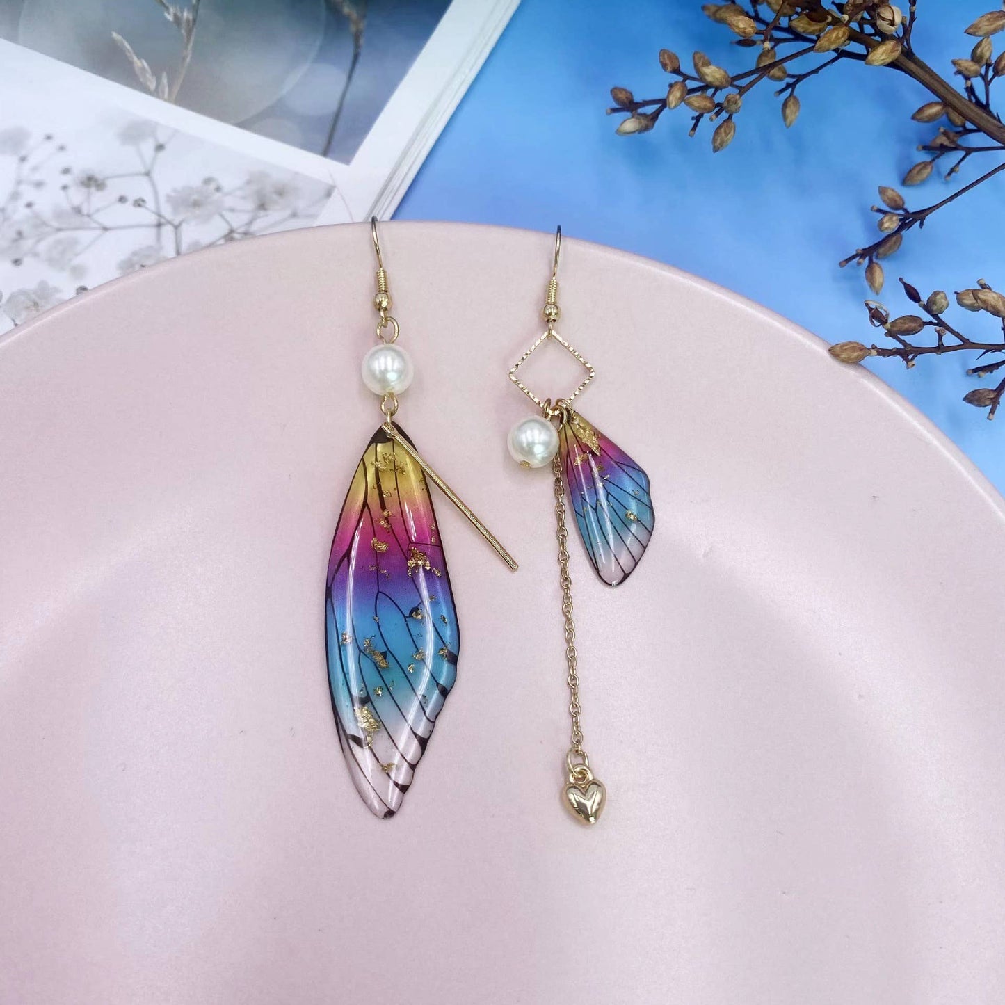 Fashionable imitation cicada wing earrings