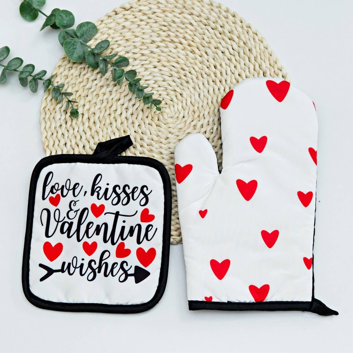 KITCHEN OVEN SCALD PROOF HEAT INSULATED GLOVES