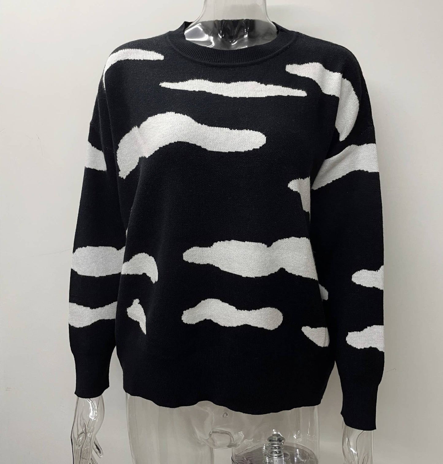 Round-neck cloud jacquard knitted sweater