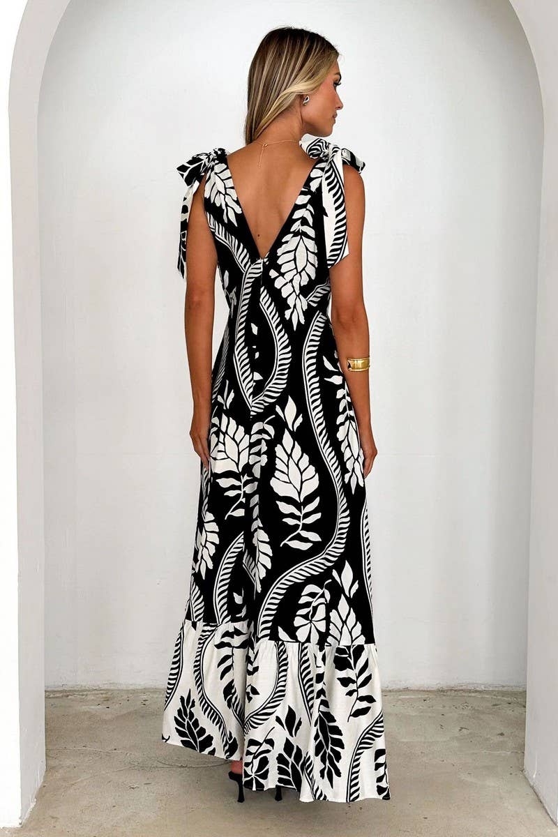 CWDMD5219_TIE-BACK V-NECK SLEEVELESS FLORAL MAXI DRESS