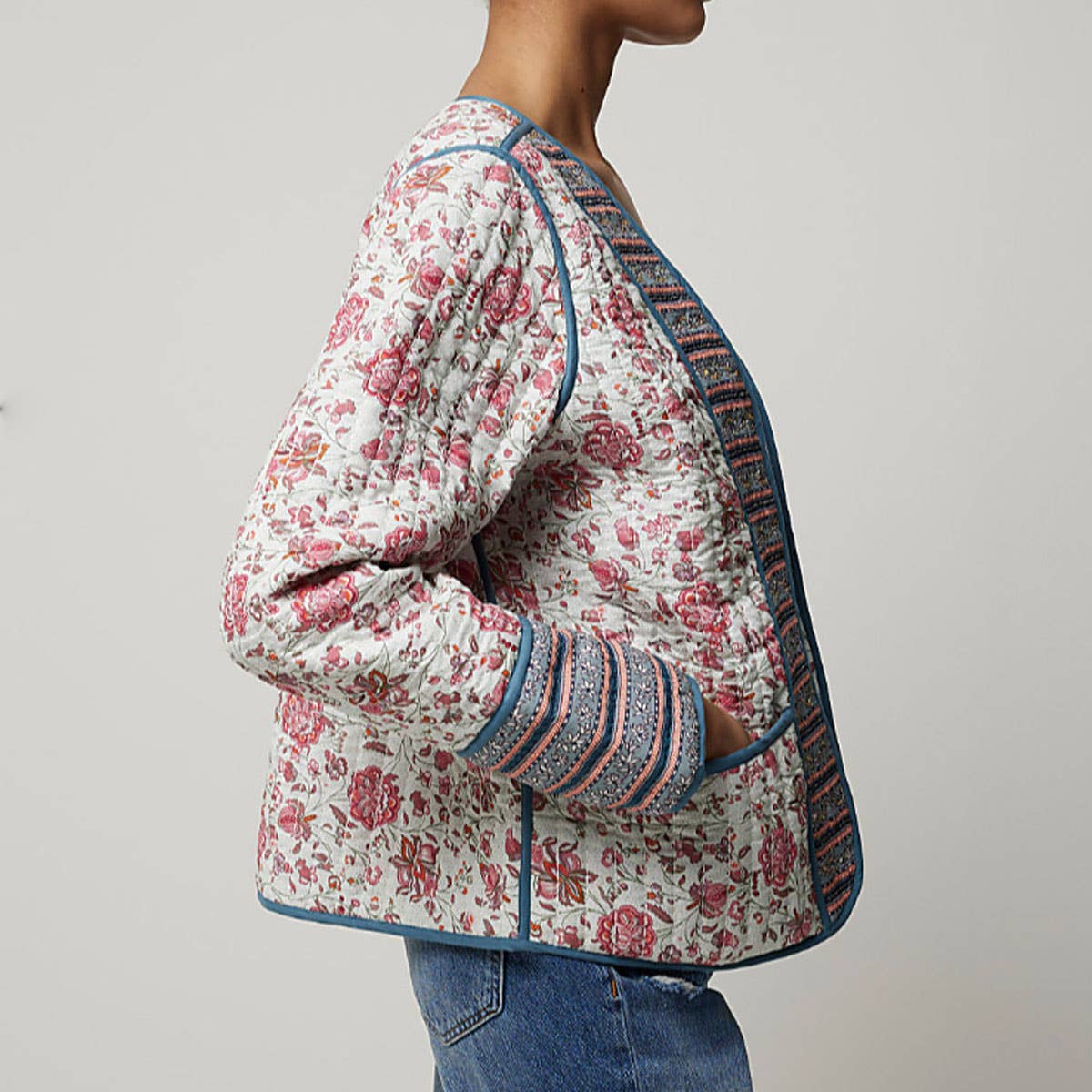 V-NECK CARDIGAN COLORBLOCK PRINT QUILTED JACKET