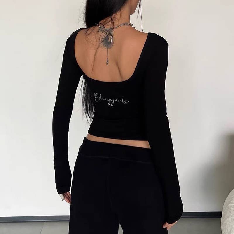 SQUARE COLLAR LONG SLEEVE SLIM-FIT T-SHIRT