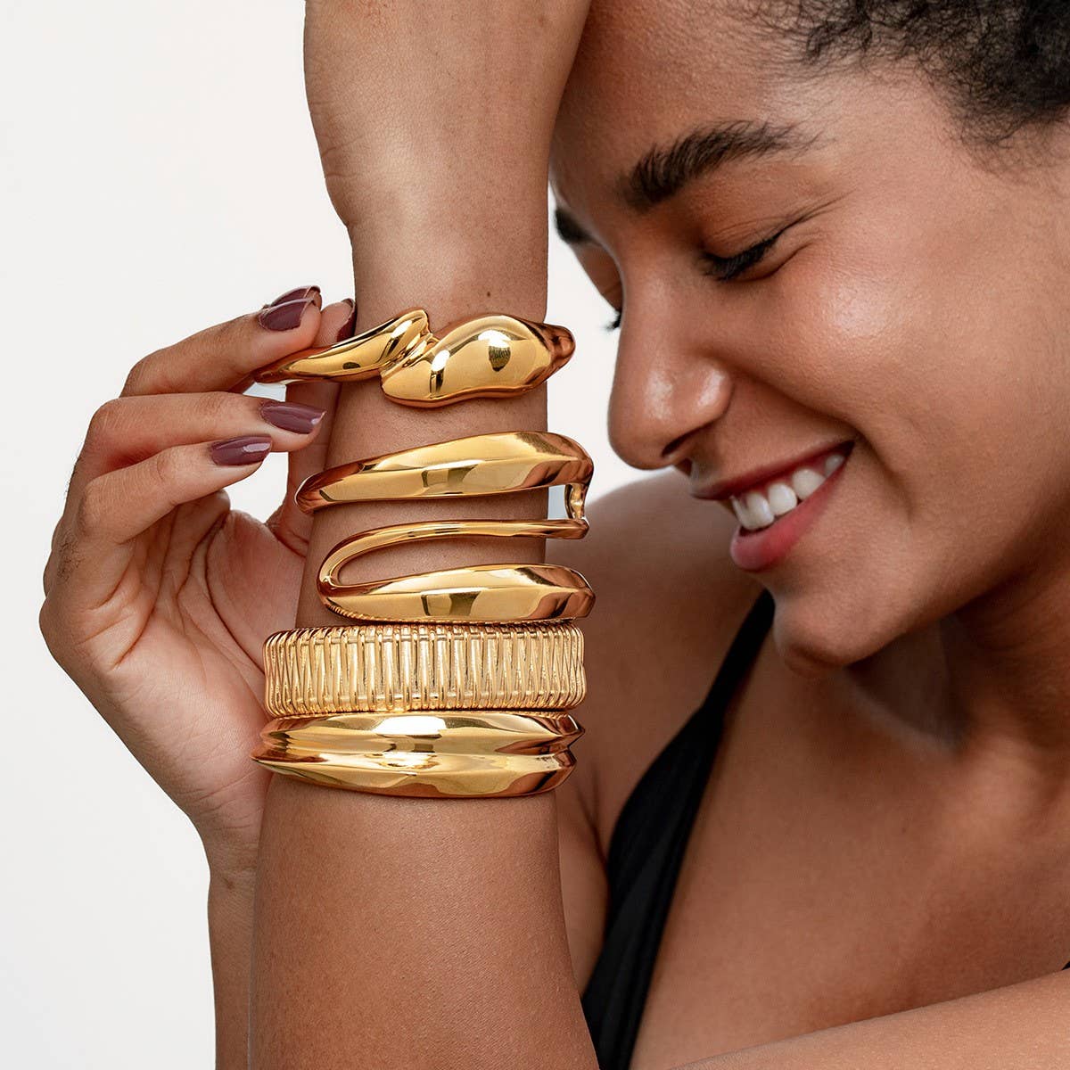 TITANIUM STEEL C OPEN ROUND WIDE SMOOTH BRACELET