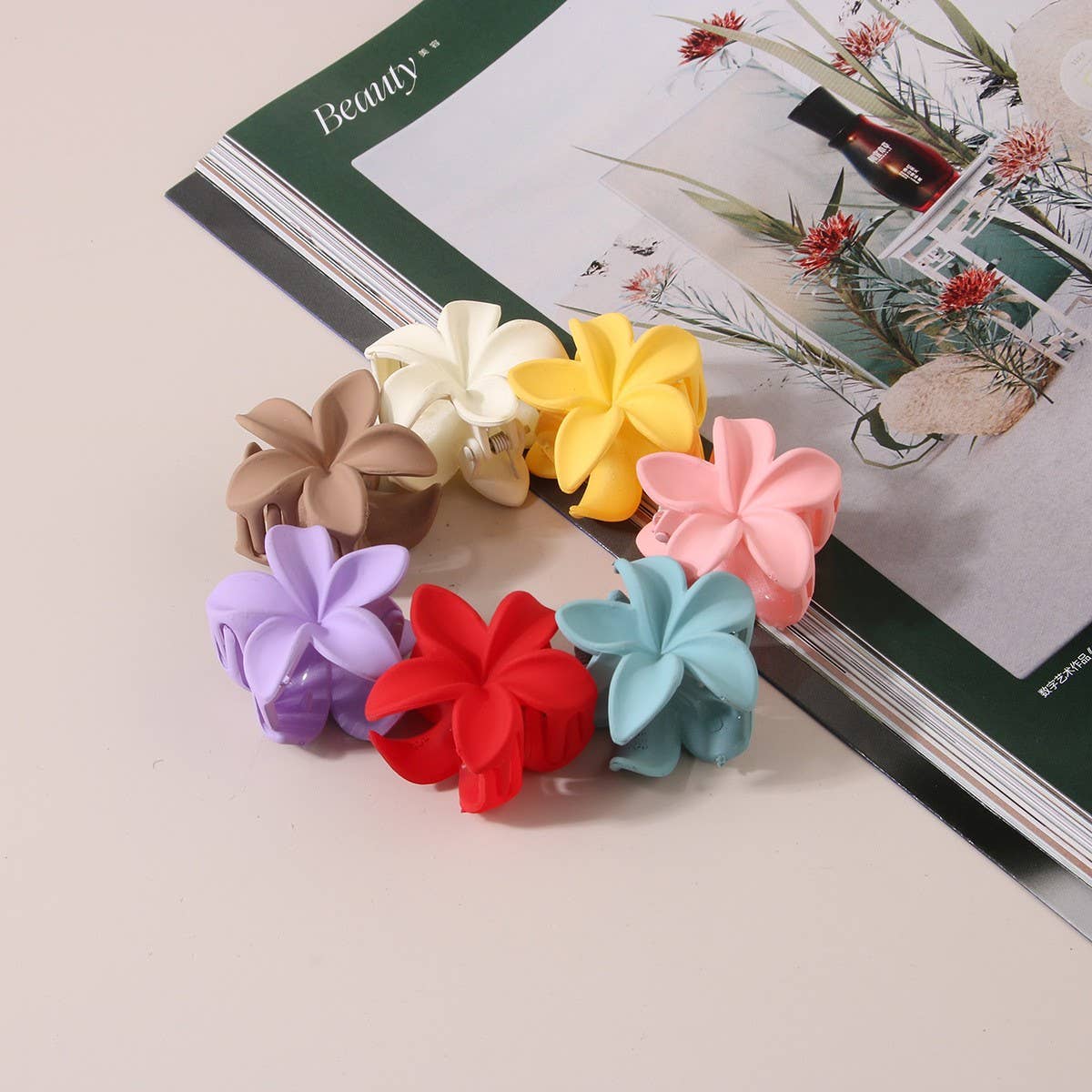 Candy Color Plumeria Claw Clip, Small Flower Clip_CWMM4939