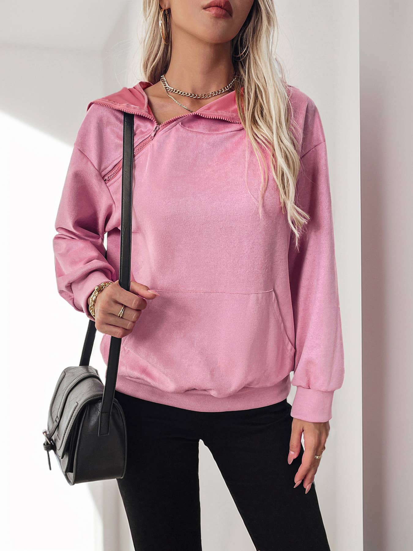 SOLID COLOR HOODED ZIPPER POCKET HOODIE