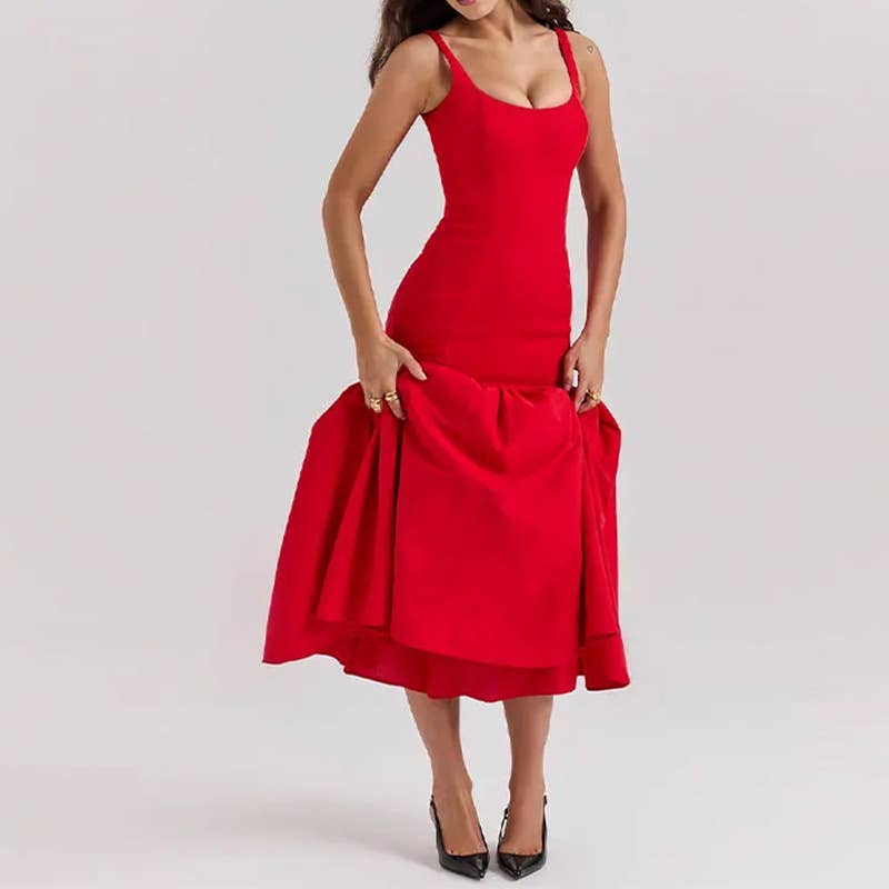 Sexy U-neck backless solid color hip wrap dress