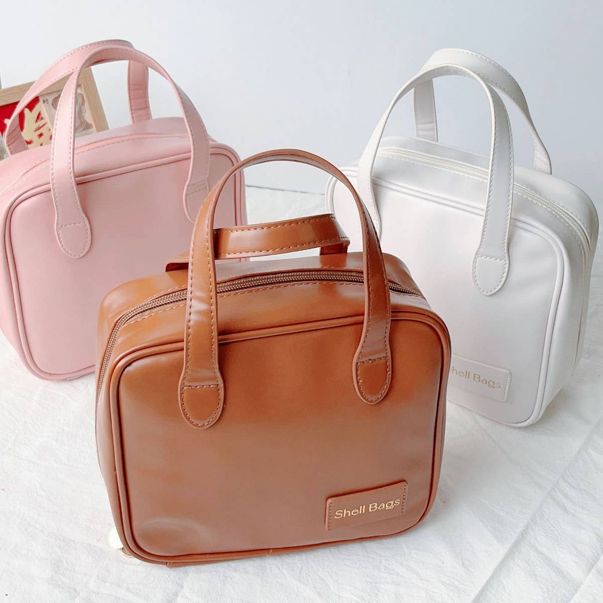 TRAVEL PORTABLE WATERPROOF TOILETRY BAG_CWAB2811