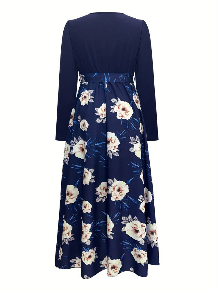 Irregular knitted dress with belt and crew neck