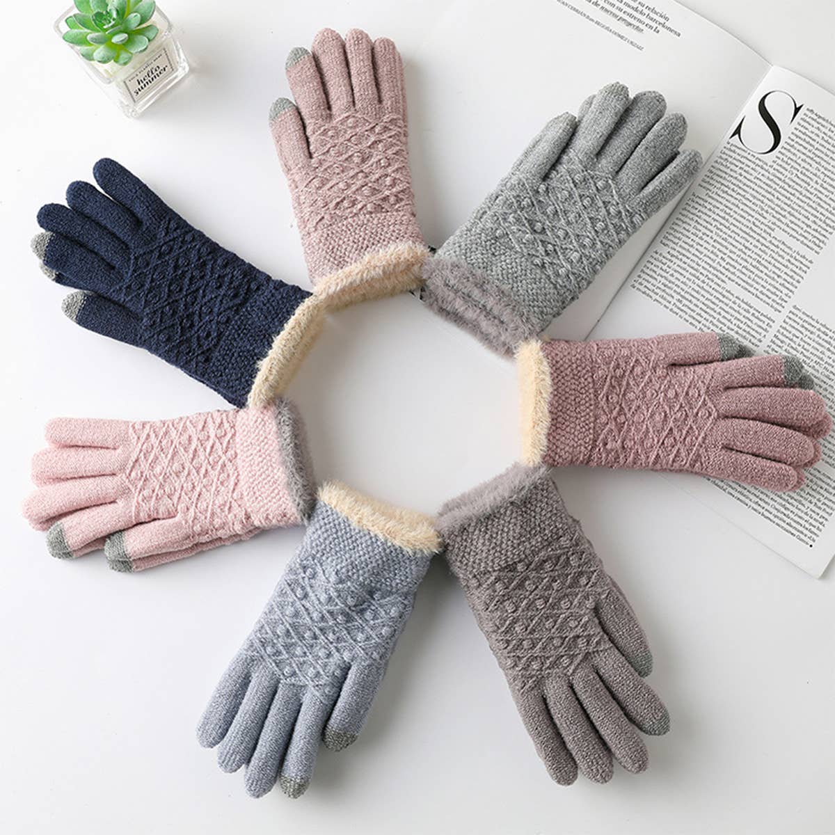 WOMEN'S WARM TOUCH SCREEN FASHION GLOVES_CWMM1503