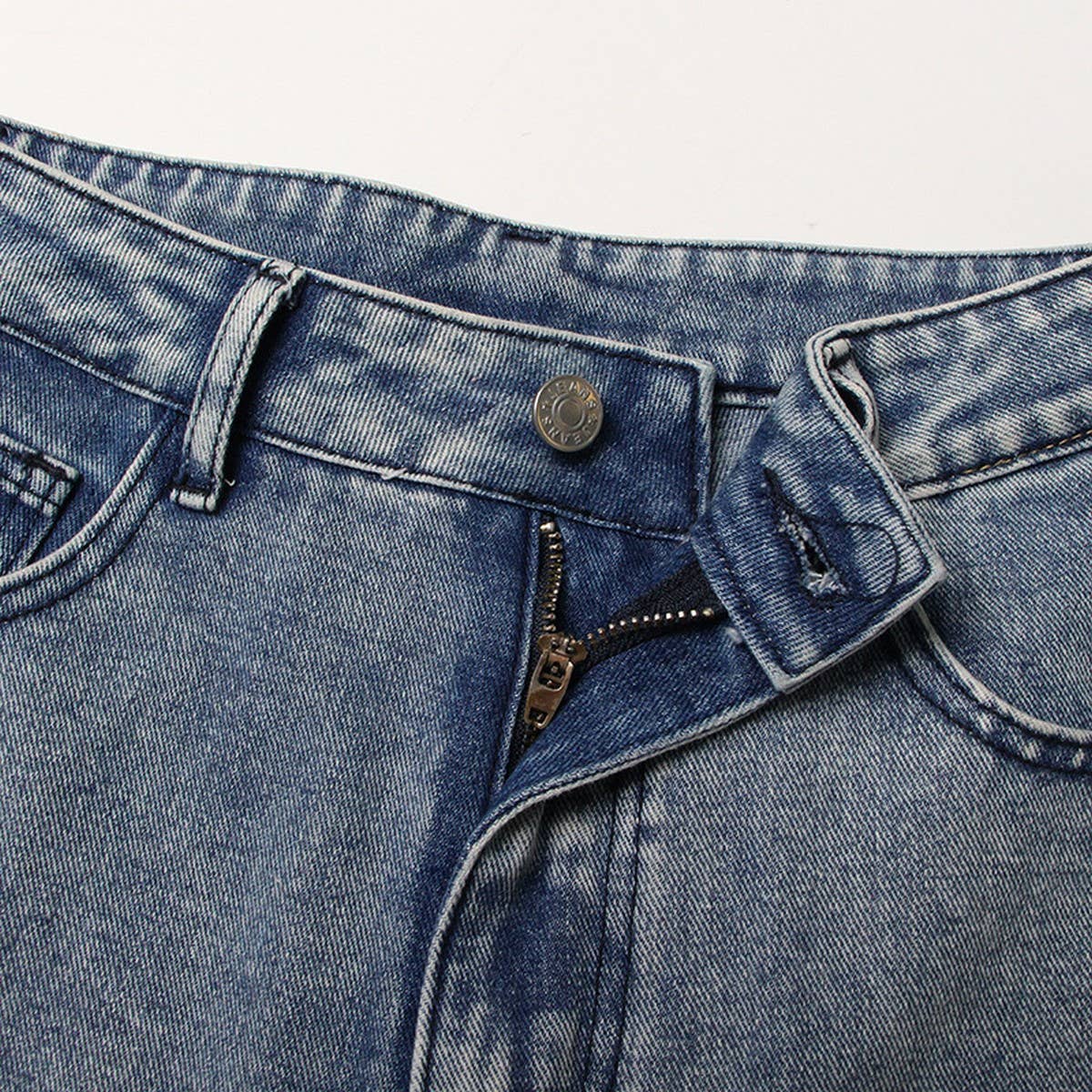 WOMENS PATCHWORK KNEE EXPOSED STRAIGHT LEG JEANS