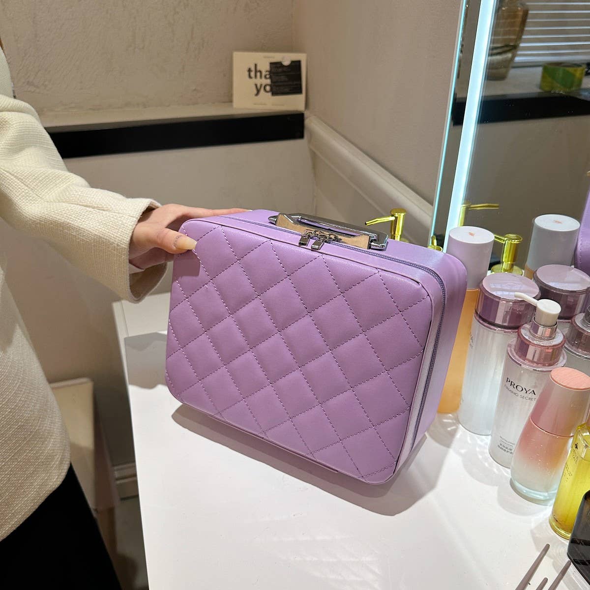 NEW FASHION EMBROIDERY DIAMOND COSMETIC BAG_CWAB4494