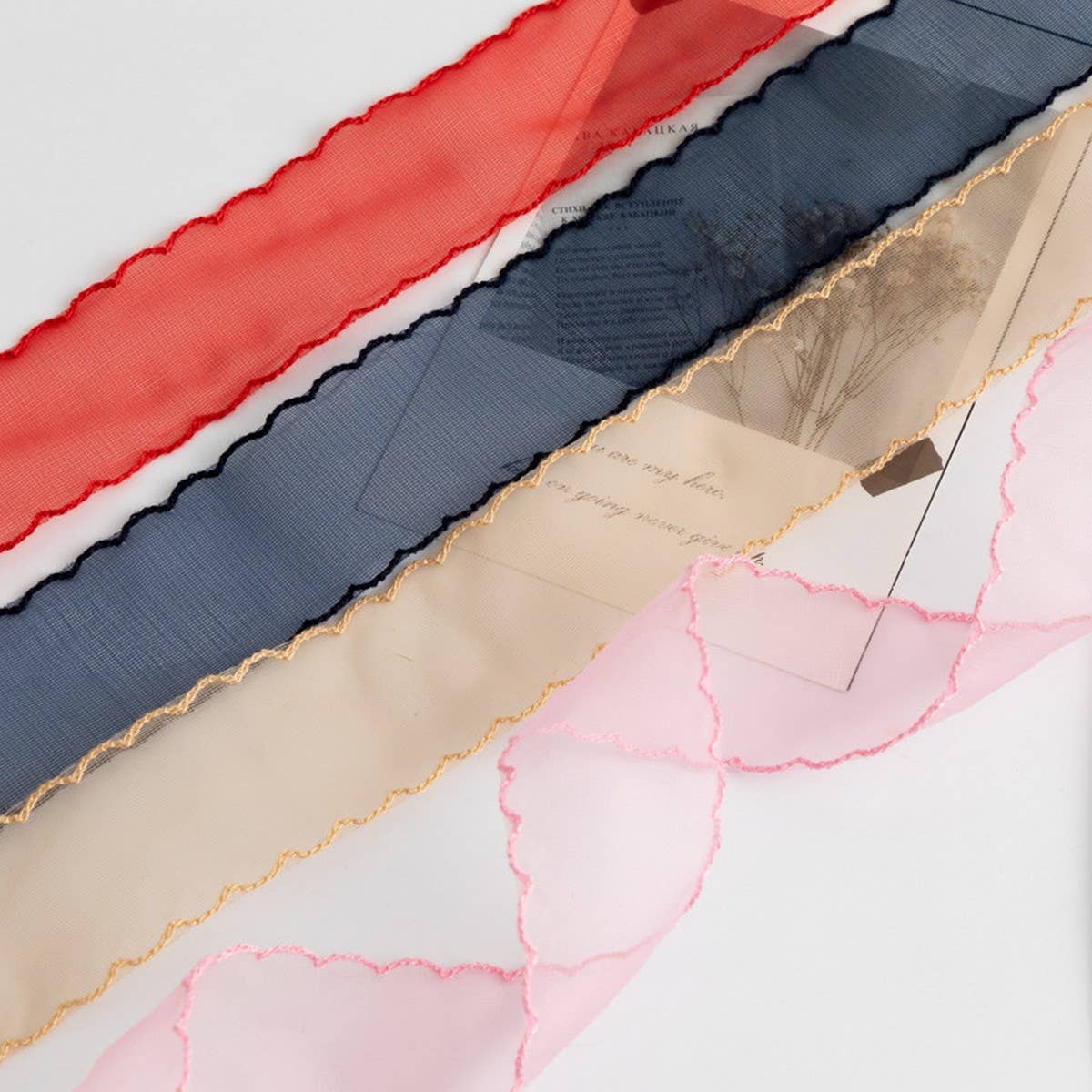 CURVED LACE HANDMADE MATERIALS DIY RIBBON