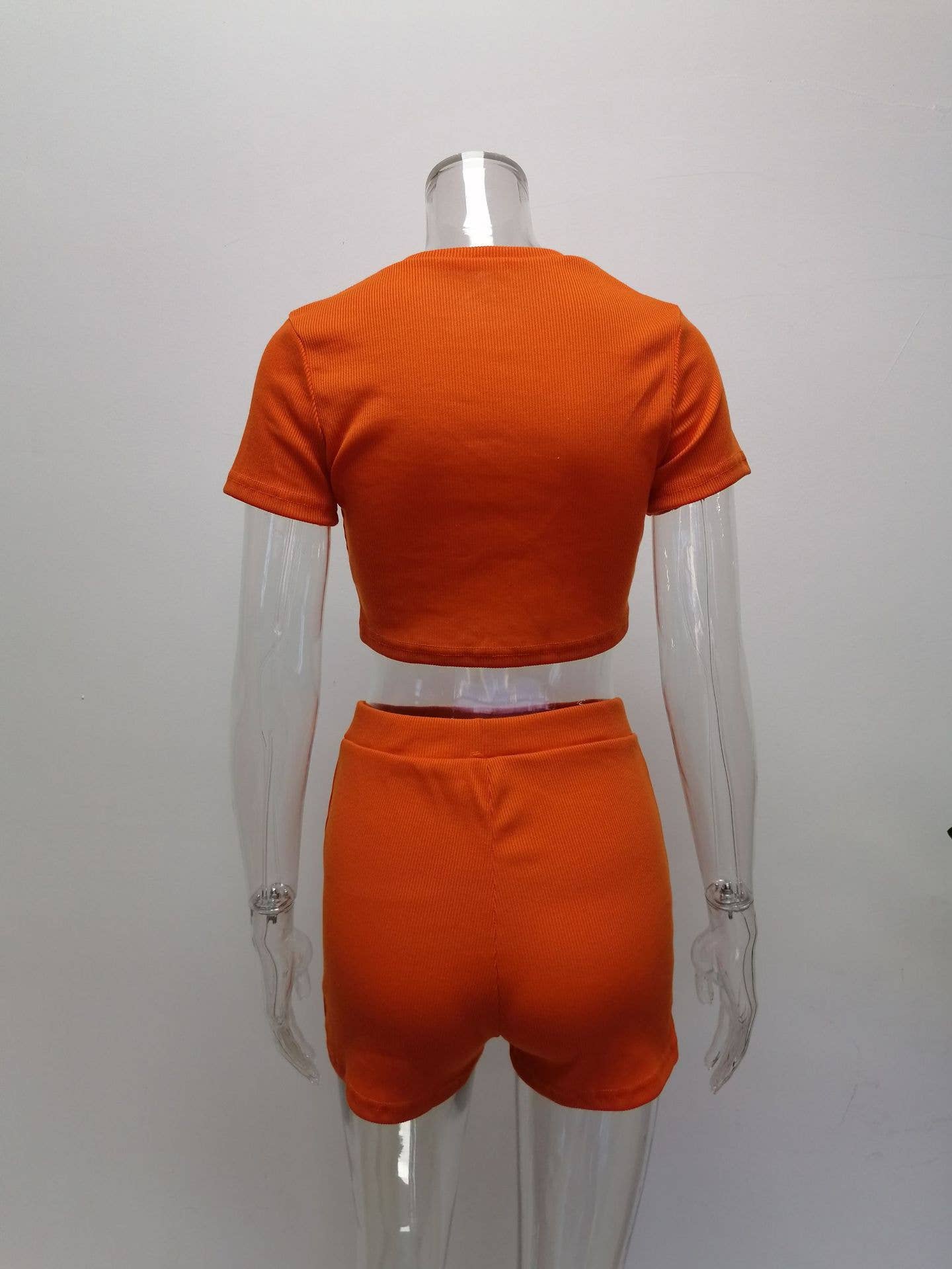 Sporty single-breasted cardigan and shorts set