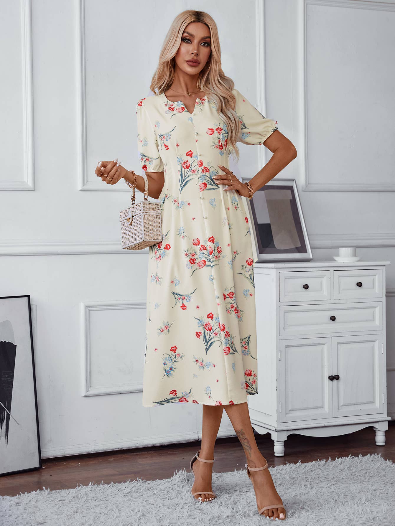 NOTCHED V-NECK ELEGANT PRINTED SHORT SLEEVE DRESS