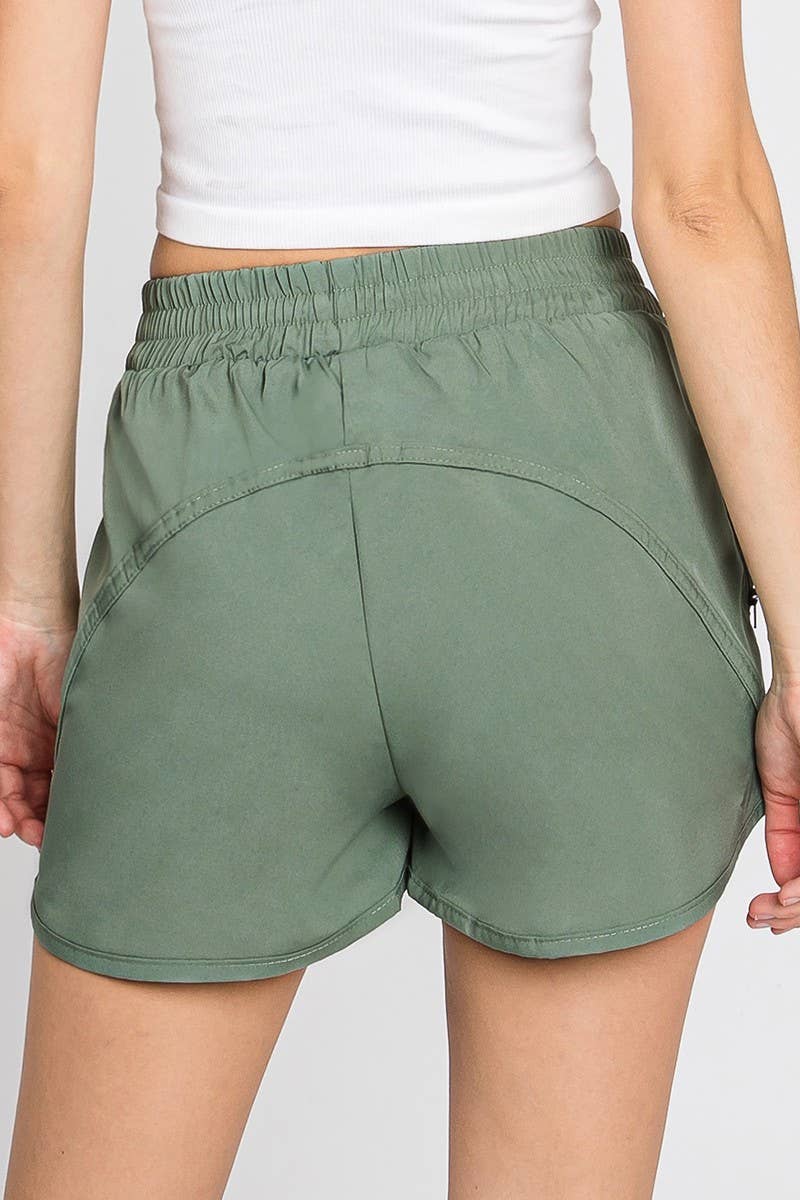 CWBSP152-P_ZIPPER POCKET DETAILED CASUAL SHORT PANTS