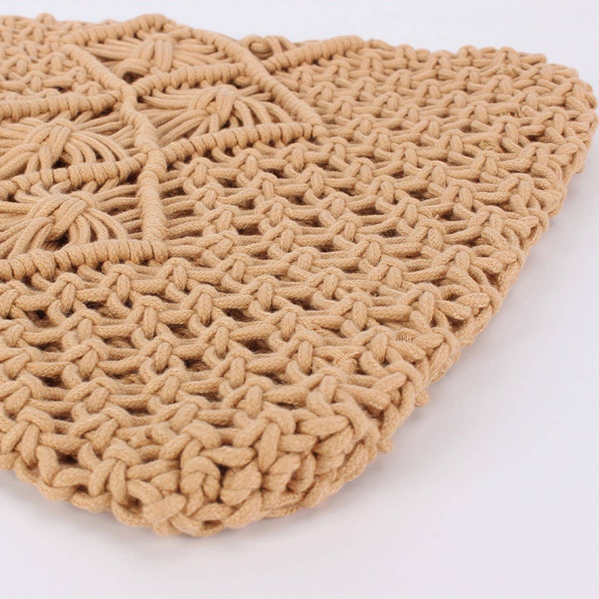 LIGHTWEIGHT MESH BEACH TOTES WITH DURABLE HANDLES_CWAB4656