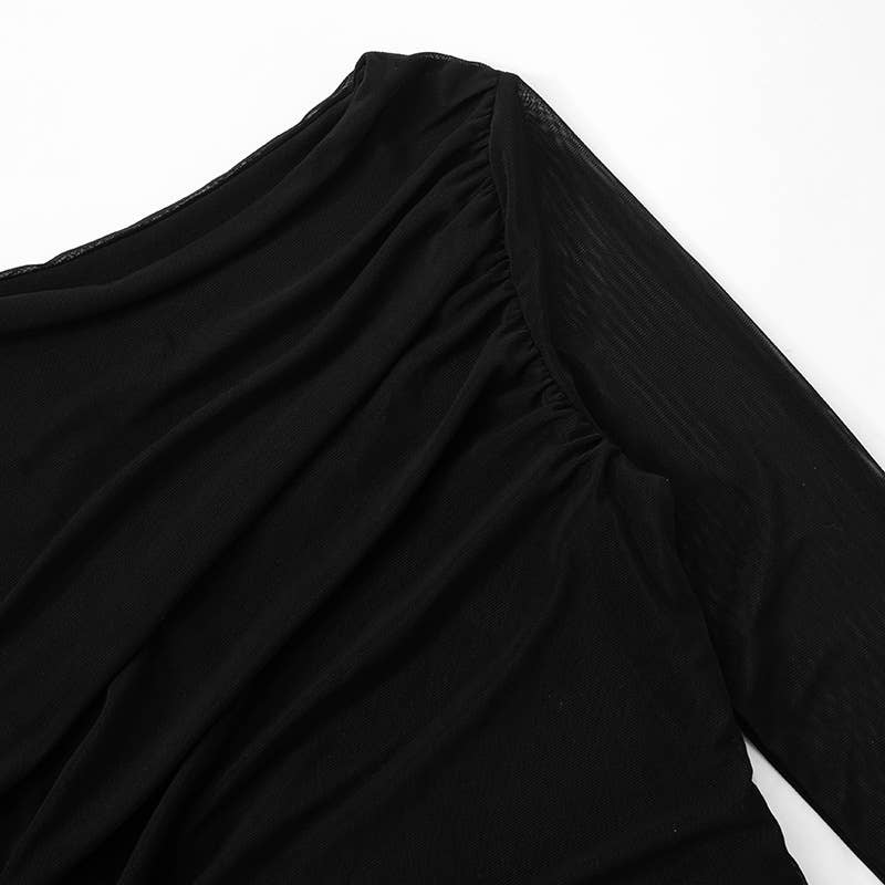 ROUND NECK SOLID COLOR MESH PLEATED CROP TOP