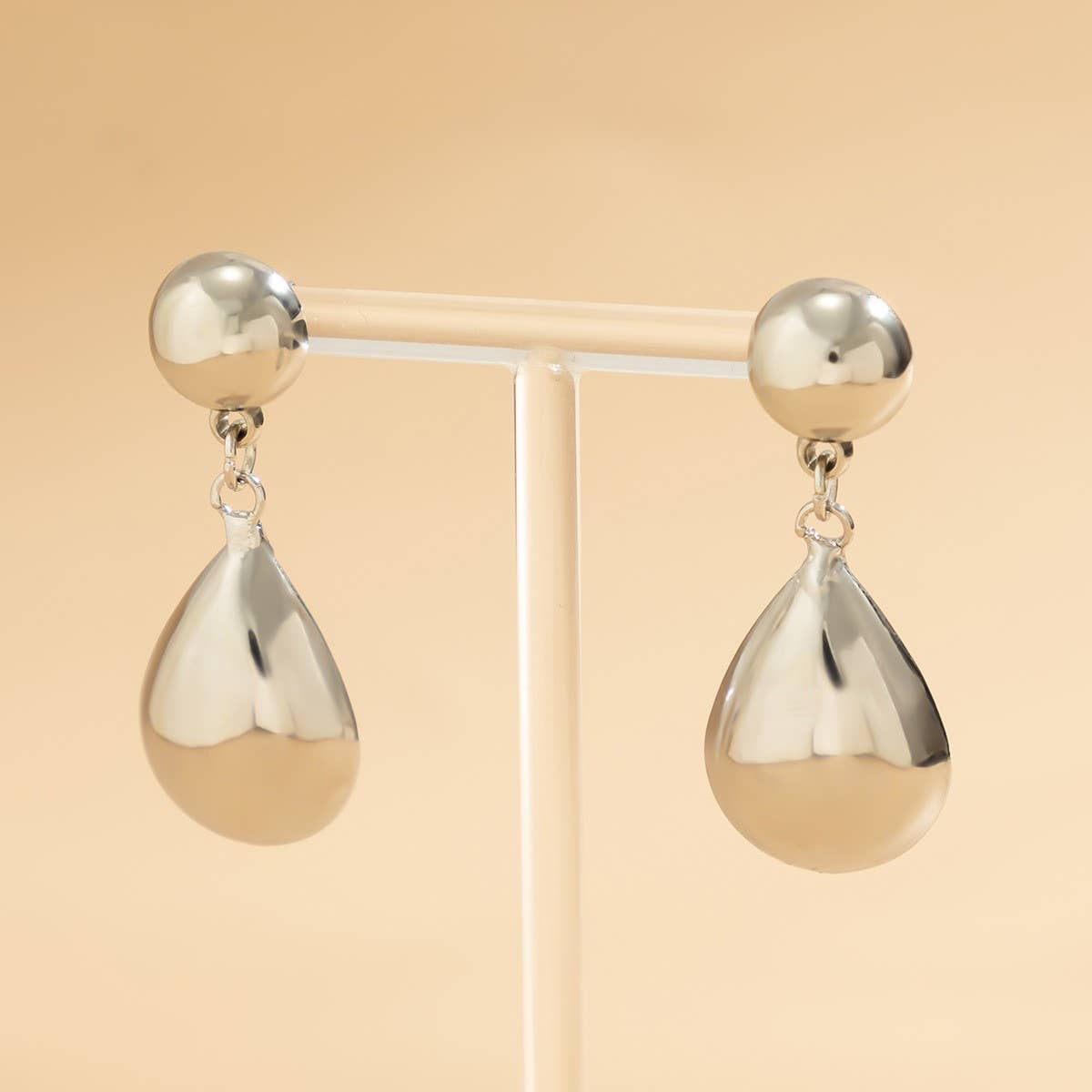 MINIMALIST GEOMETRIC WATER DROP EARRINGS