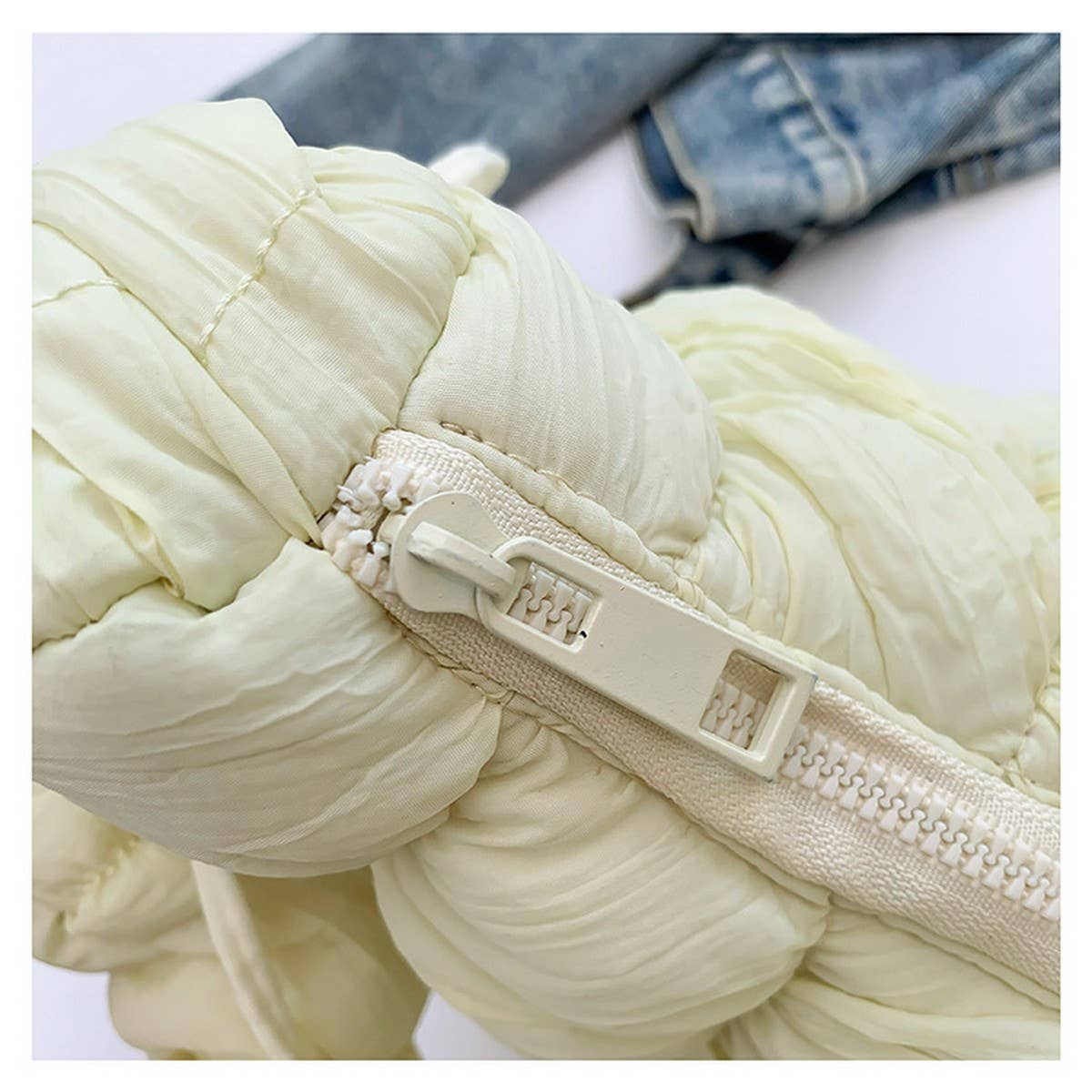 Puffy Half Moon Bag Large Cloud Crossbody_8626-01A