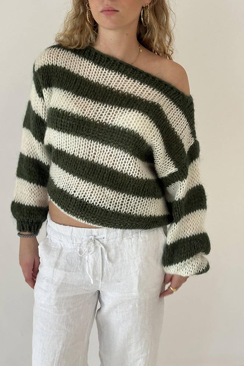 Slouchy long-sleeved sweater with crew neck stripes