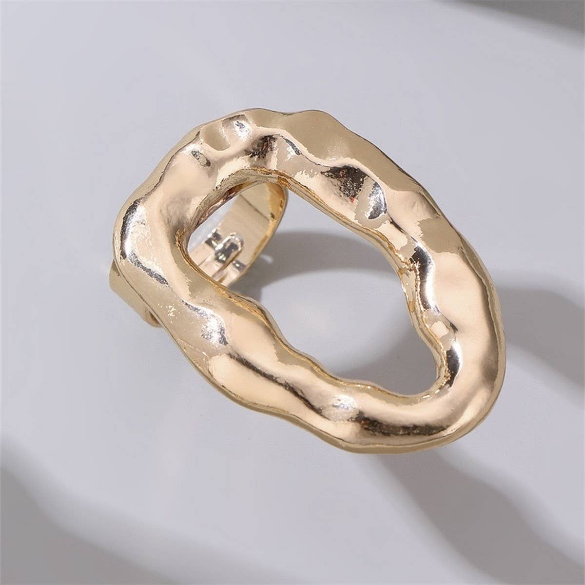 FASHIONABLE IRREGULAR BUTTERFLY COMBINED RING