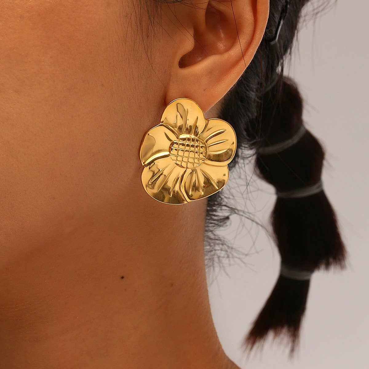 18K Gold-Plated Steel Sunflower Statement Earrings_CWMM8926