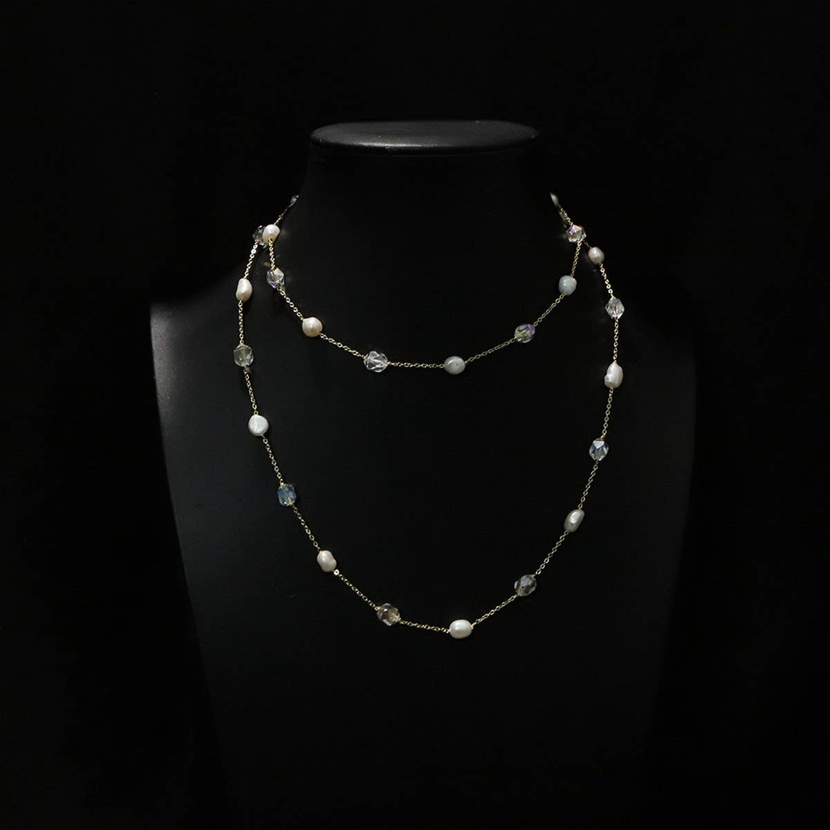 SIMPLE NATURAL FRESHWATER PEARL NECKLACE_CWAJE3827