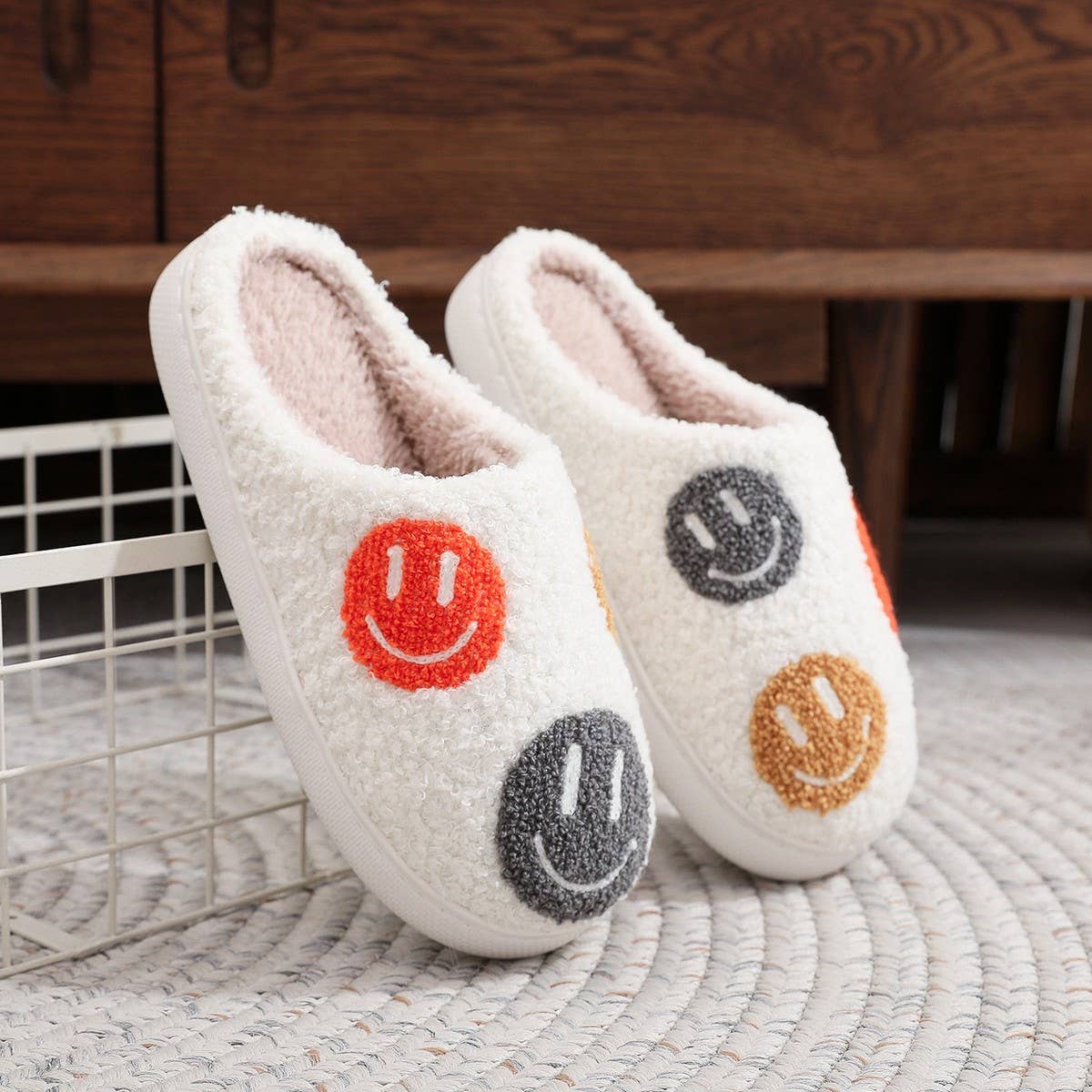 WINTER SMILING FACE PATTERN COTTON SLIPPERS
