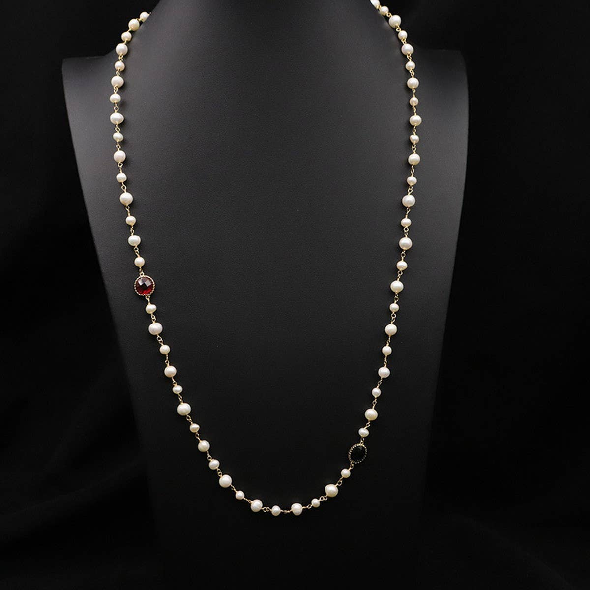 WOMEN'S NATURAL FRESHWATER PEARL NECKLACE
